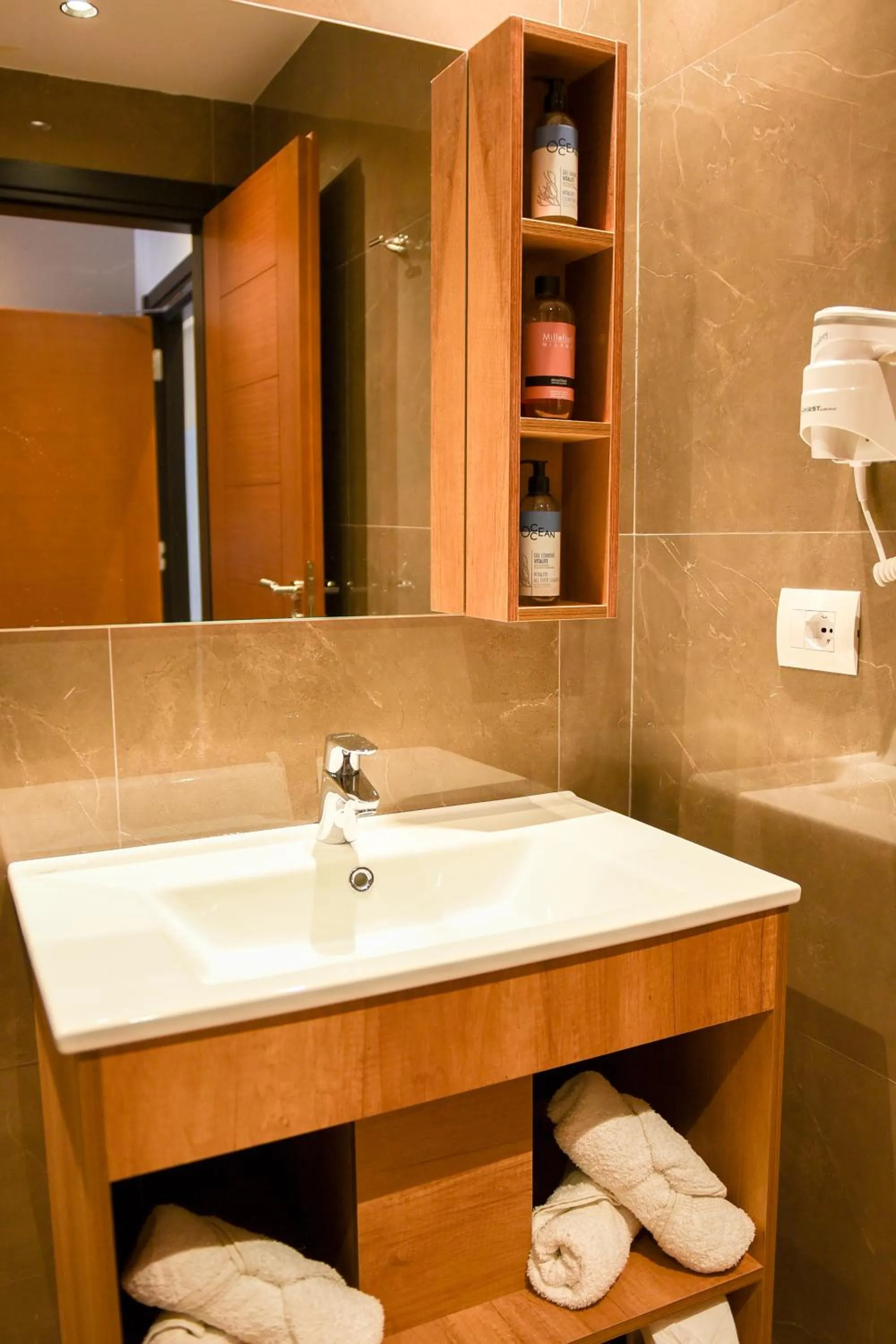 Bathroom in Padel Olivia's Hill Resort