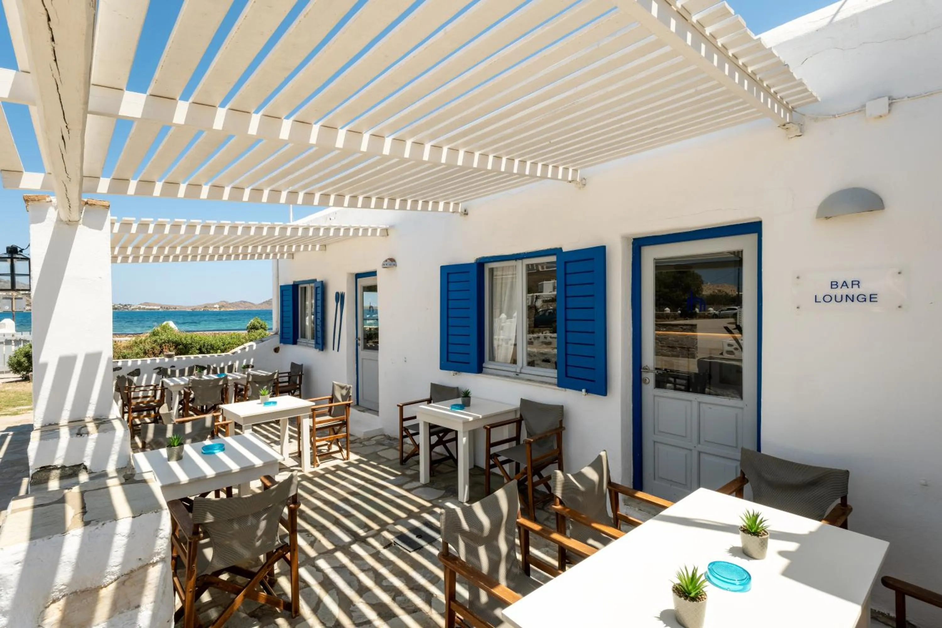 Lounge or bar in Naoussa Hotel Paros by Booking Kottas