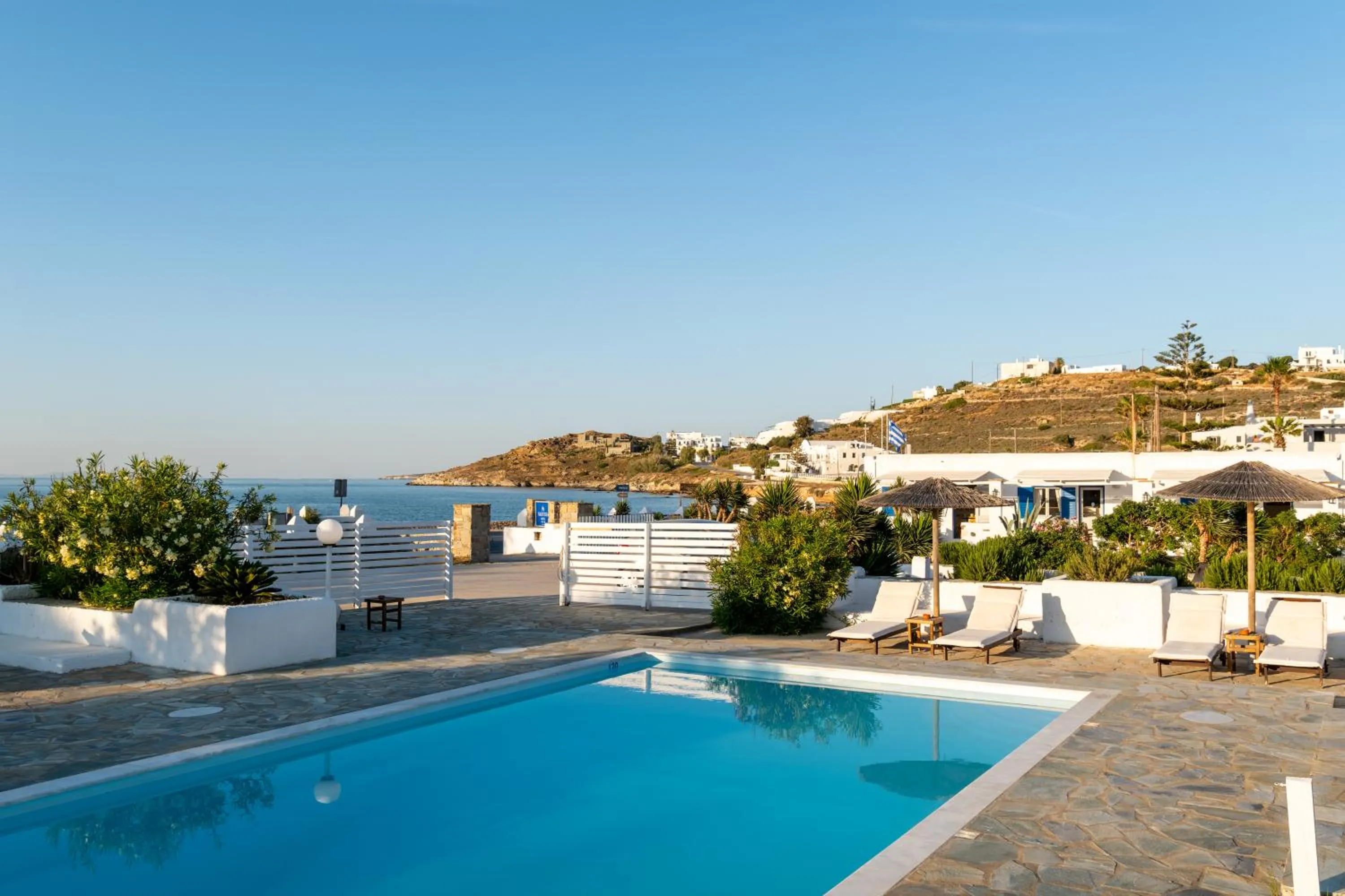 Day in Naoussa Hotel Paros by Booking Kottas