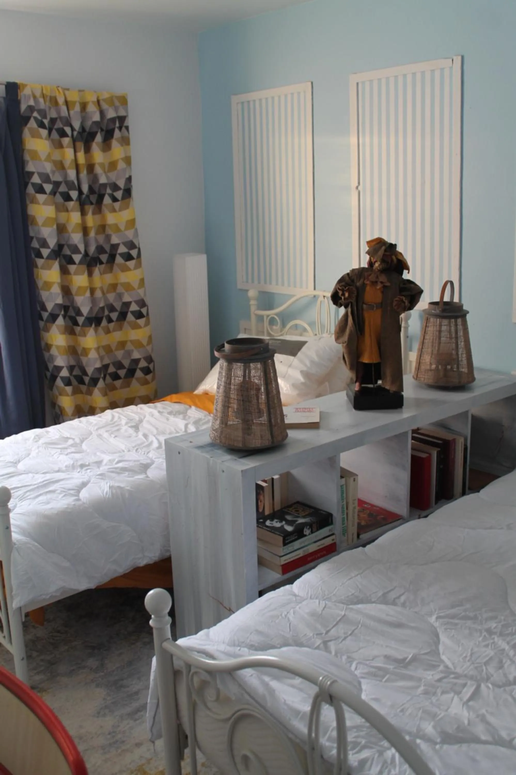 Twin Room in Maison Sherman's house