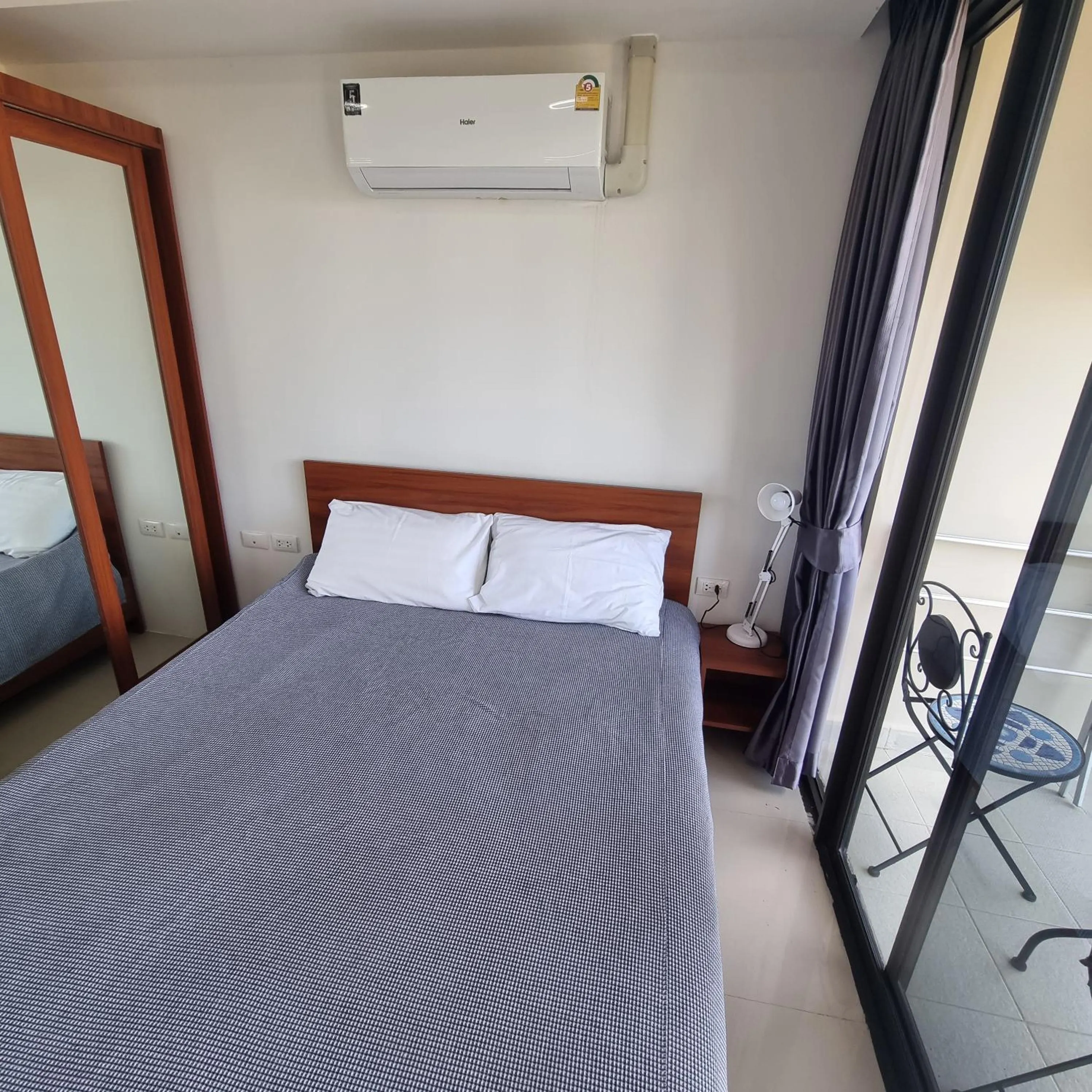 Bedroom, Bed in 777 Beach Condo Phuket