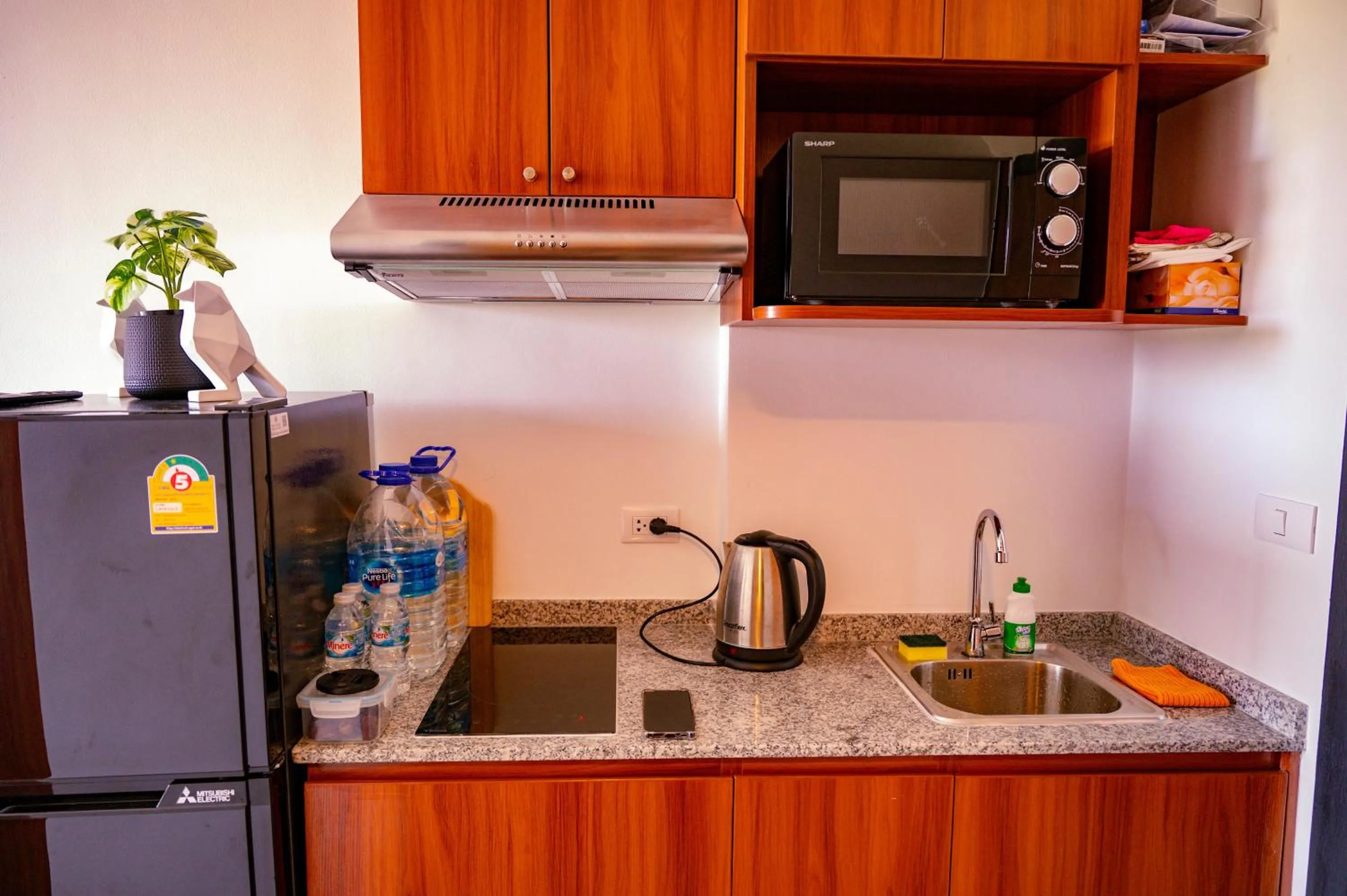 Kitchen or kitchenette in 777 Beach Condo Phuket