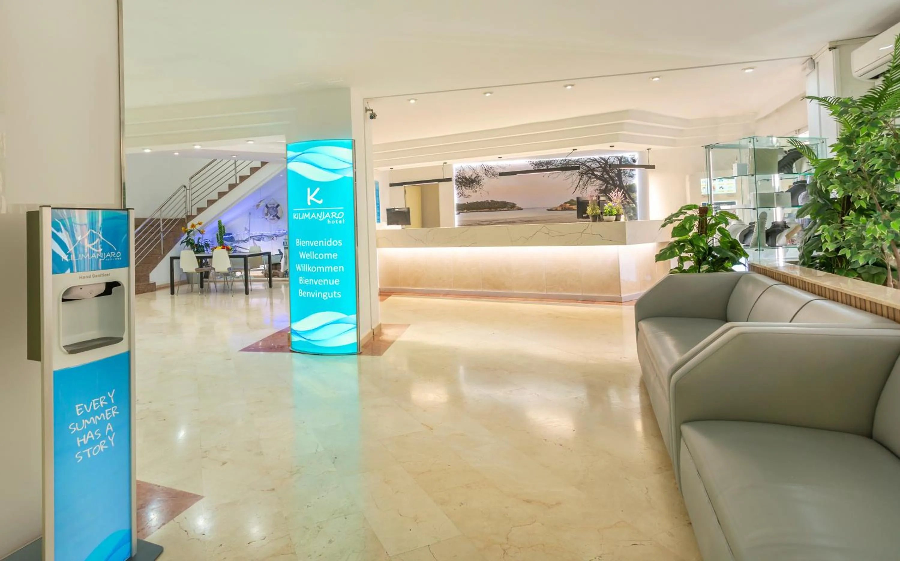 Lobby or reception in Hotel Kilimanjaro