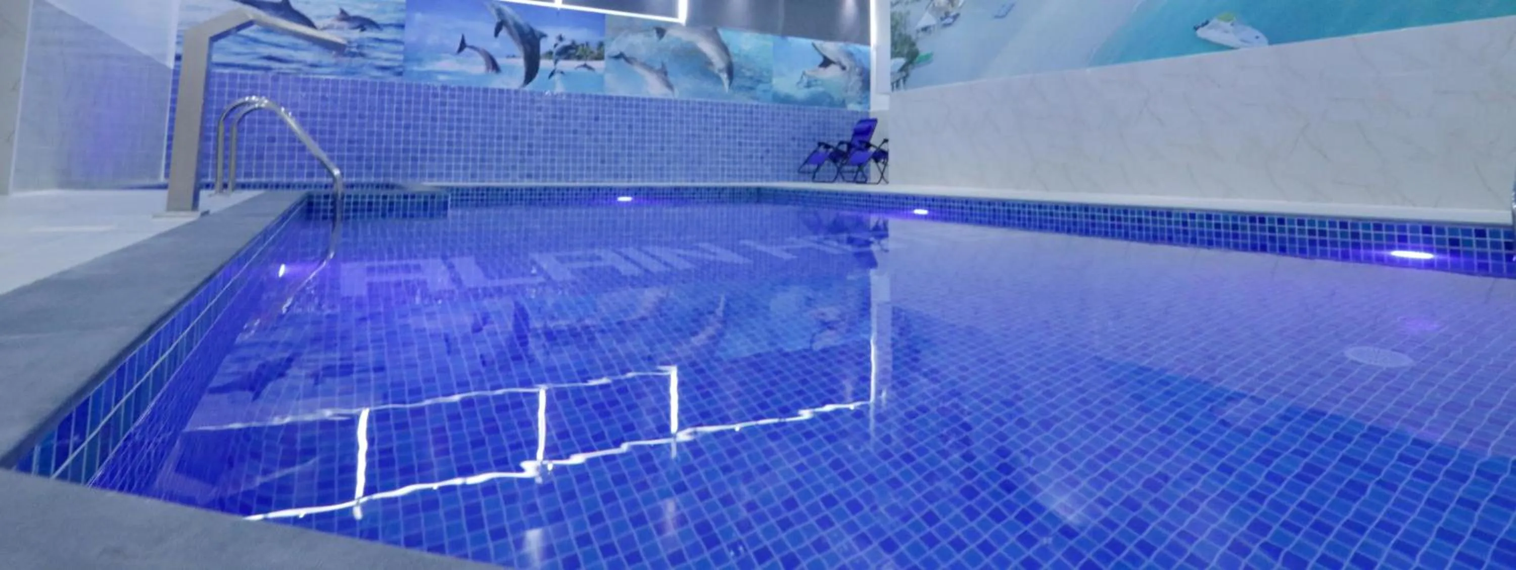Swimming pool in Alain Hotel Apartments Ajman