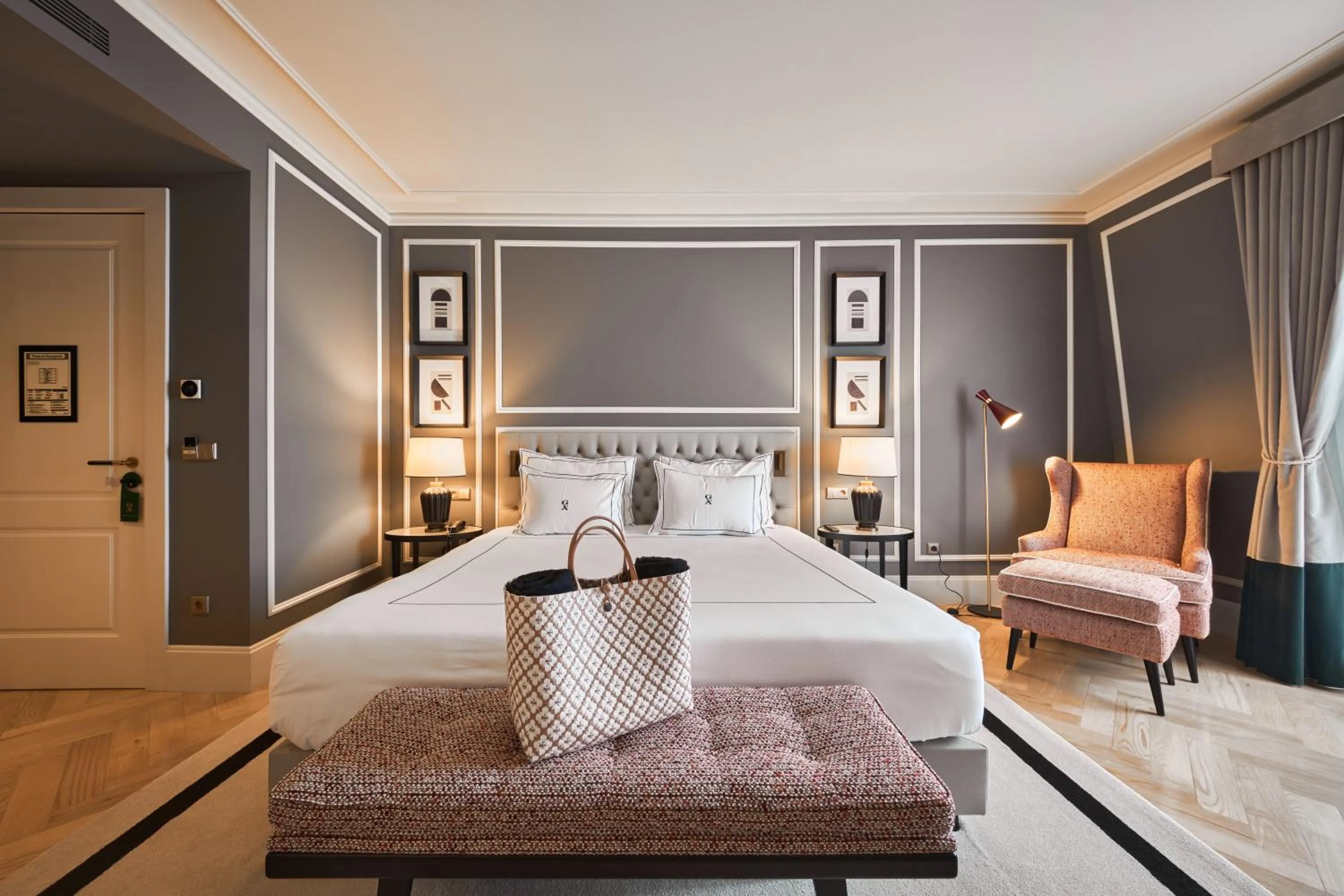 Bedroom, Bed in GA Palace Hotel & Spa, a XIXth-Century Villa