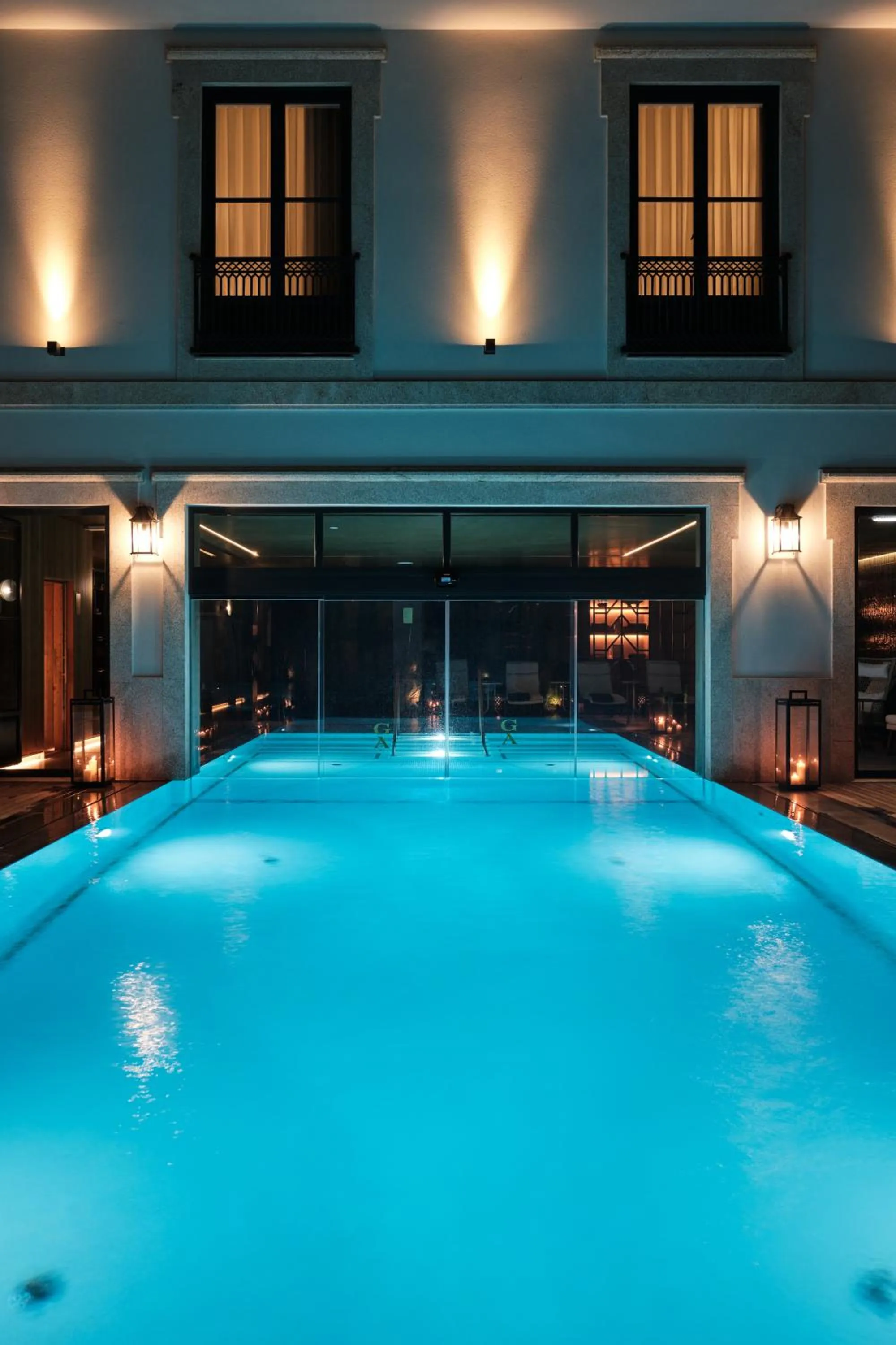 Night in GA Palace Hotel & Spa, a XIXth-Century Villa