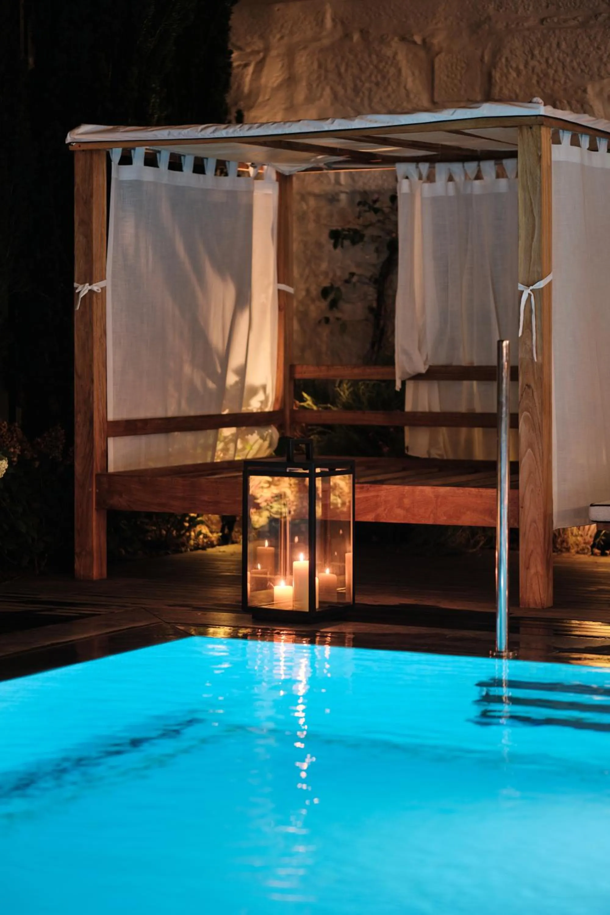 Night in GA Palace Hotel & Spa, a XIXth-Century Villa