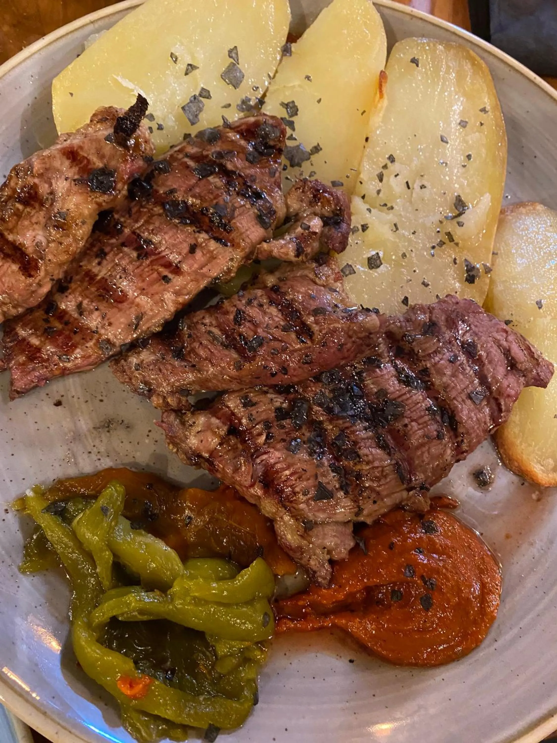 Restaurant/places to eat in Hotel Ronda Valley