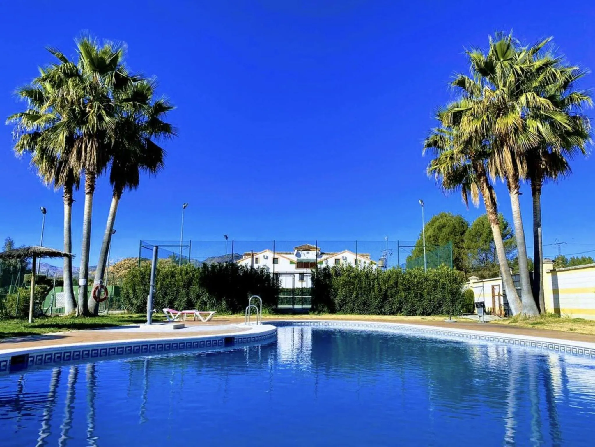 Swimming pool in Hotel Ronda Valley