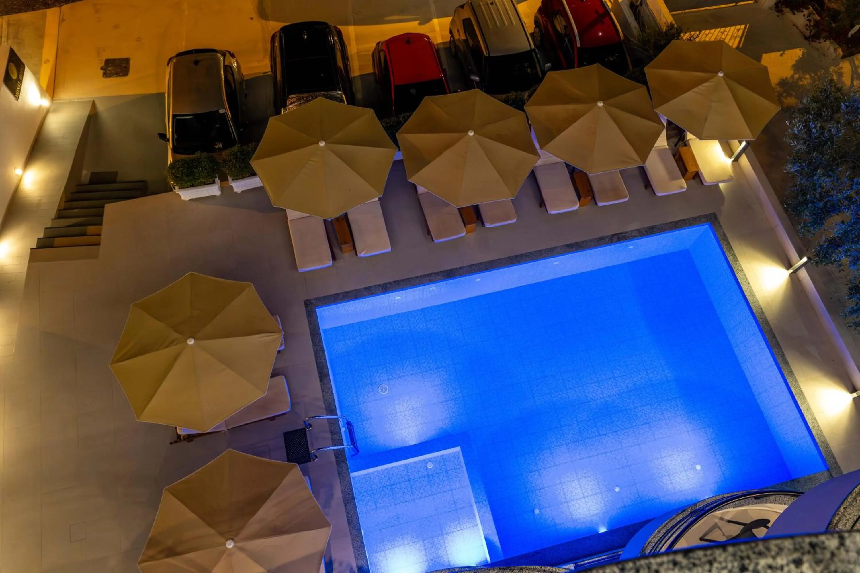 Night in Monel Hotel