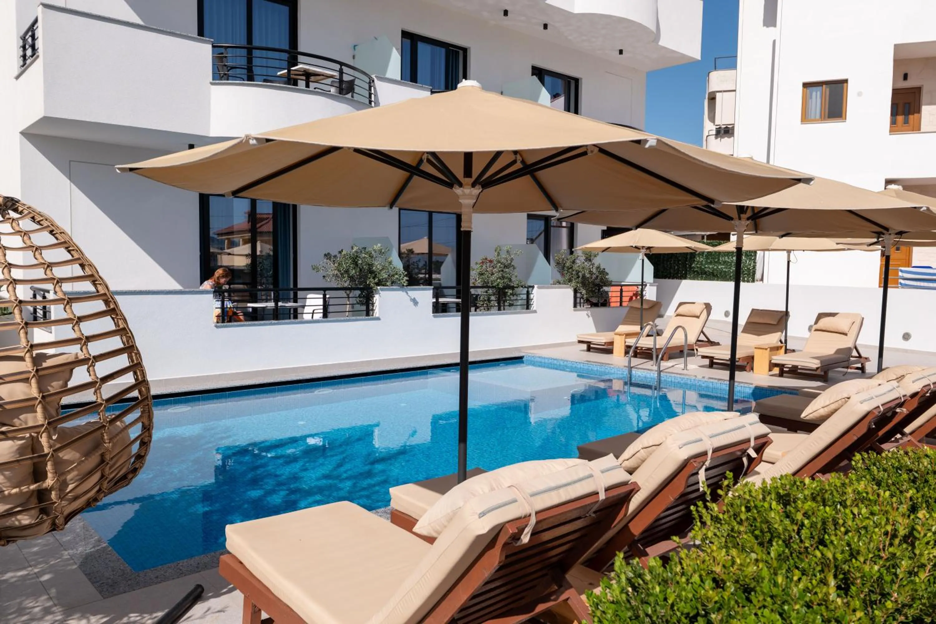 Pool view in Monel Hotel