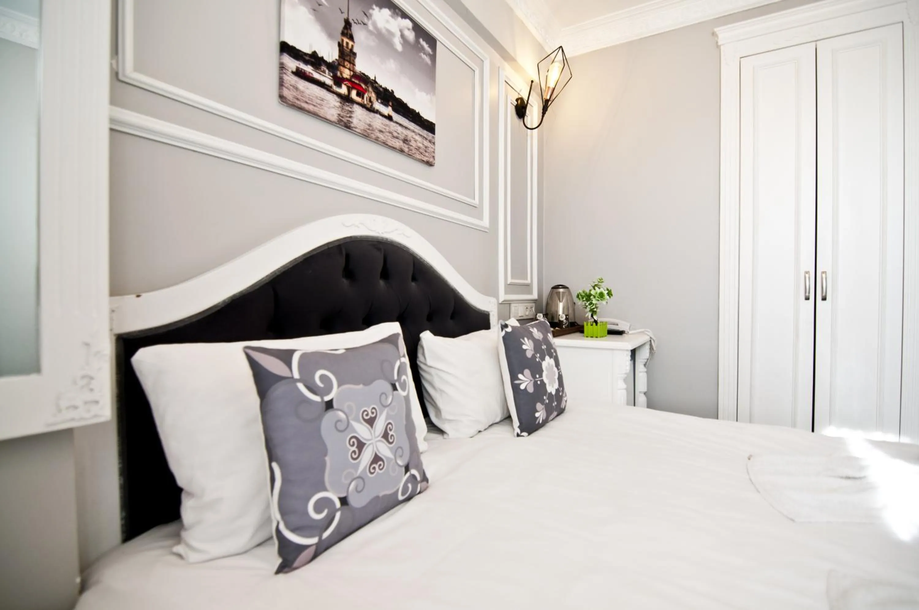 Bed in Nova City Hotel