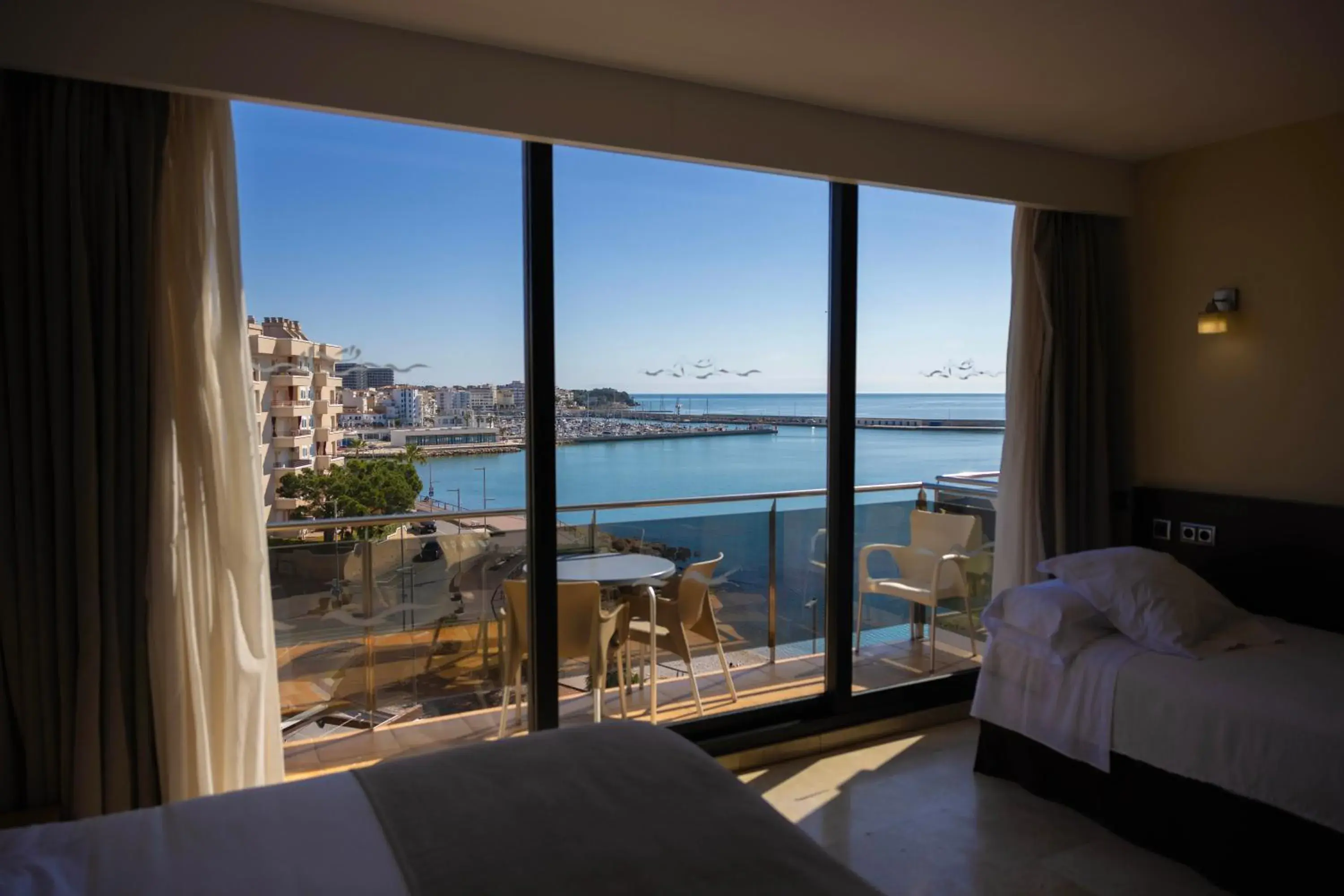 Triple Room in Hotel Flamingo Triple Room in Hotel Flamingo