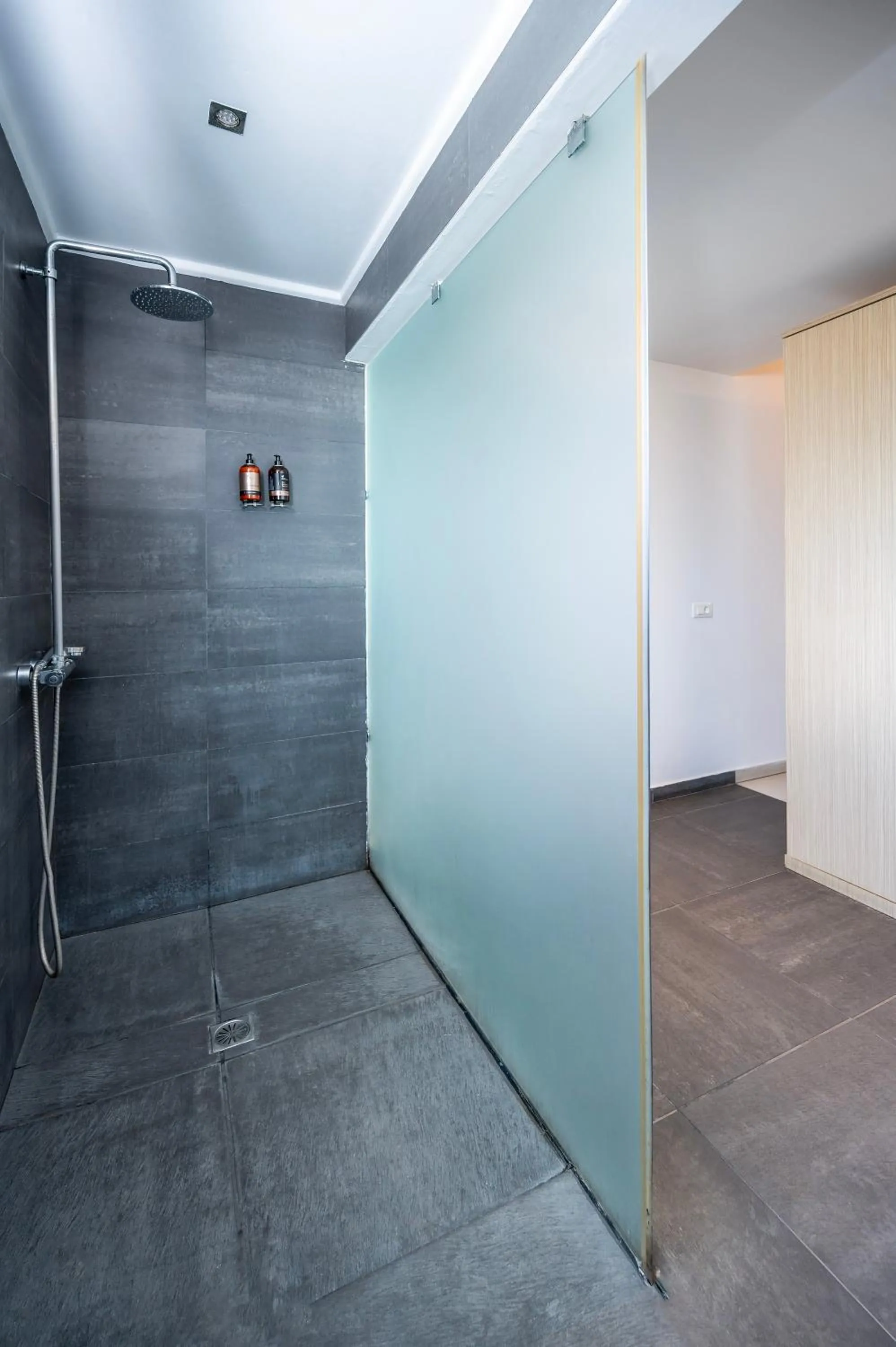 Bathroom in Orizontes Hotel Santorini