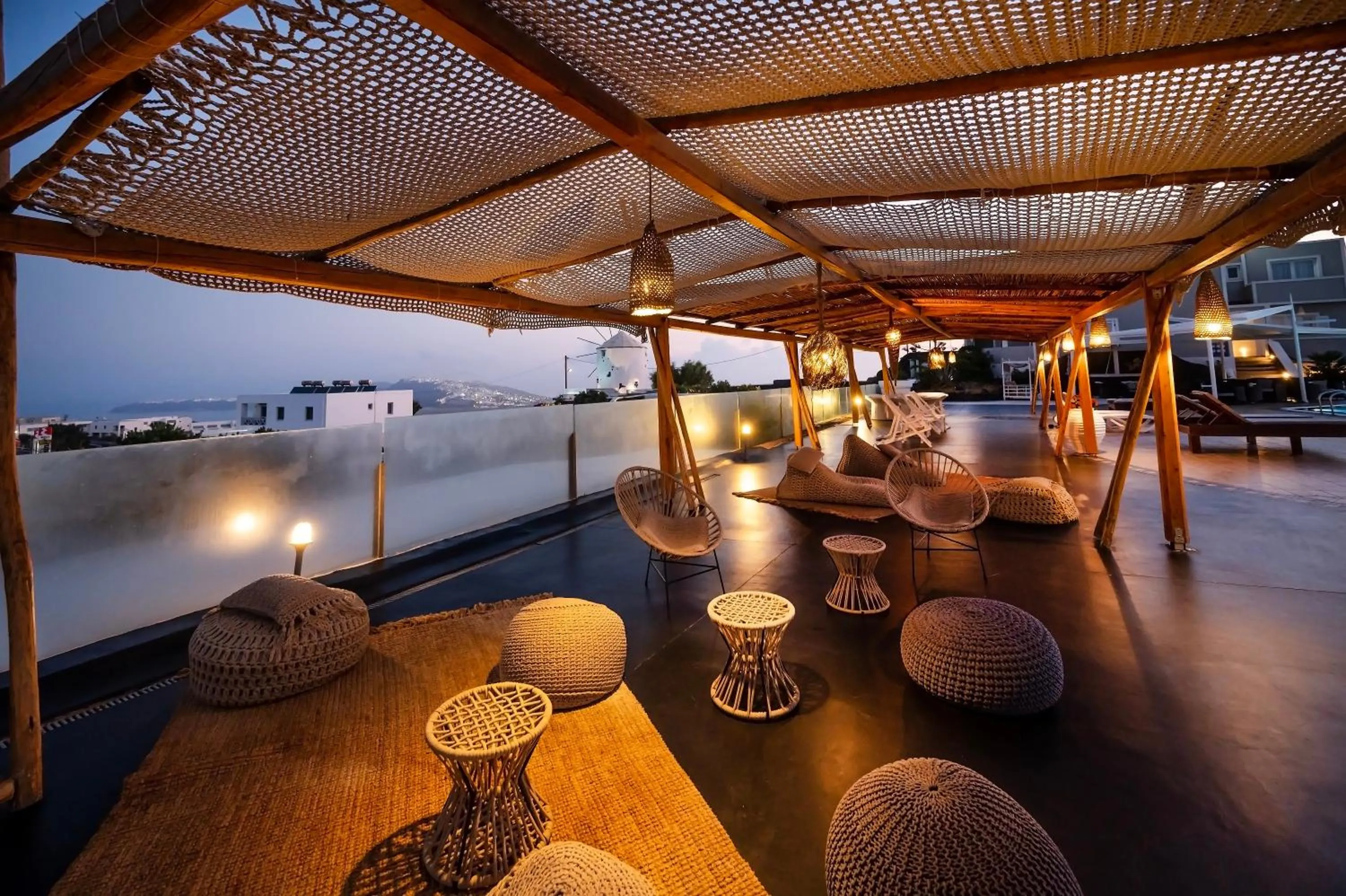 Restaurant/places to eat in Orizontes Hotel Santorini