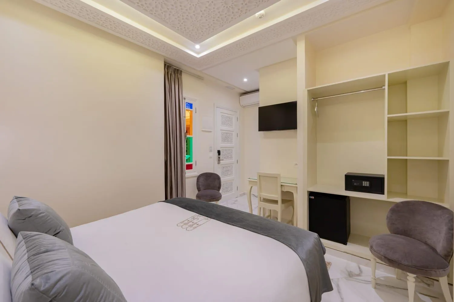 Bed in HOTEL RIAD CHAMI