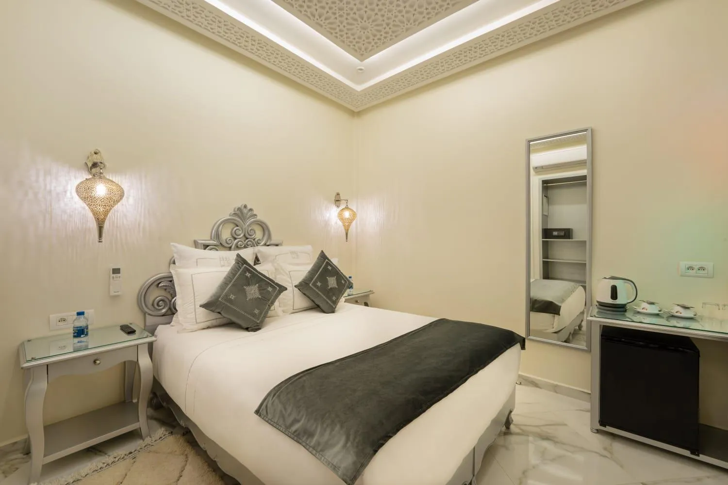 Bed in HOTEL RIAD CHAMI