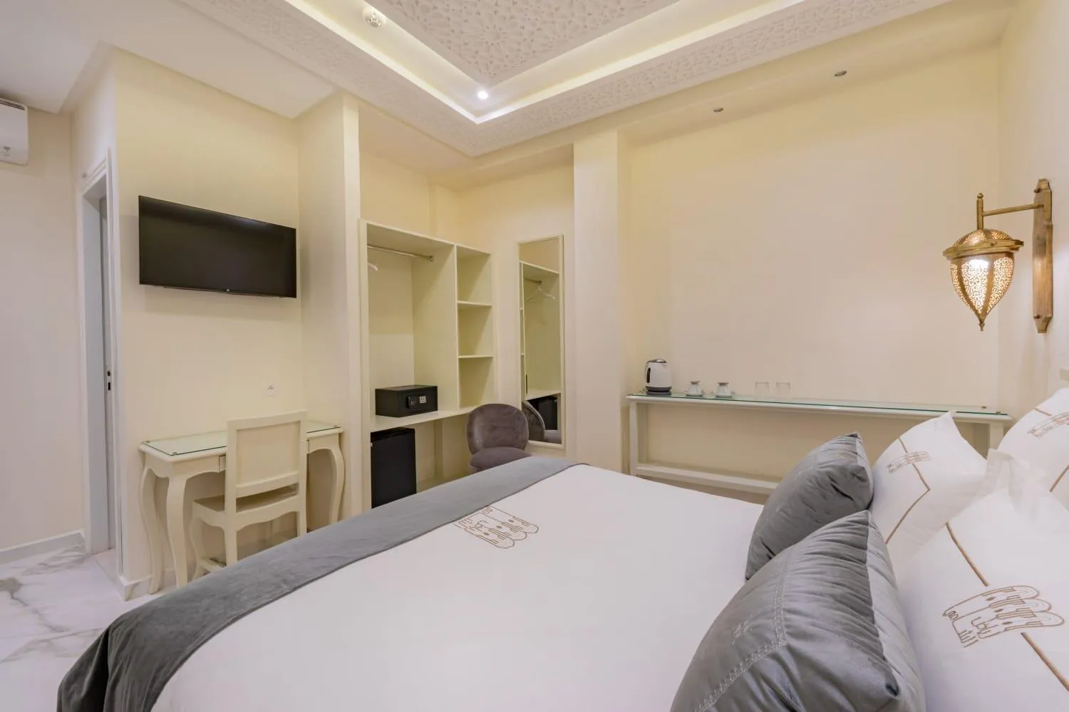 Bed in HOTEL RIAD CHAMI