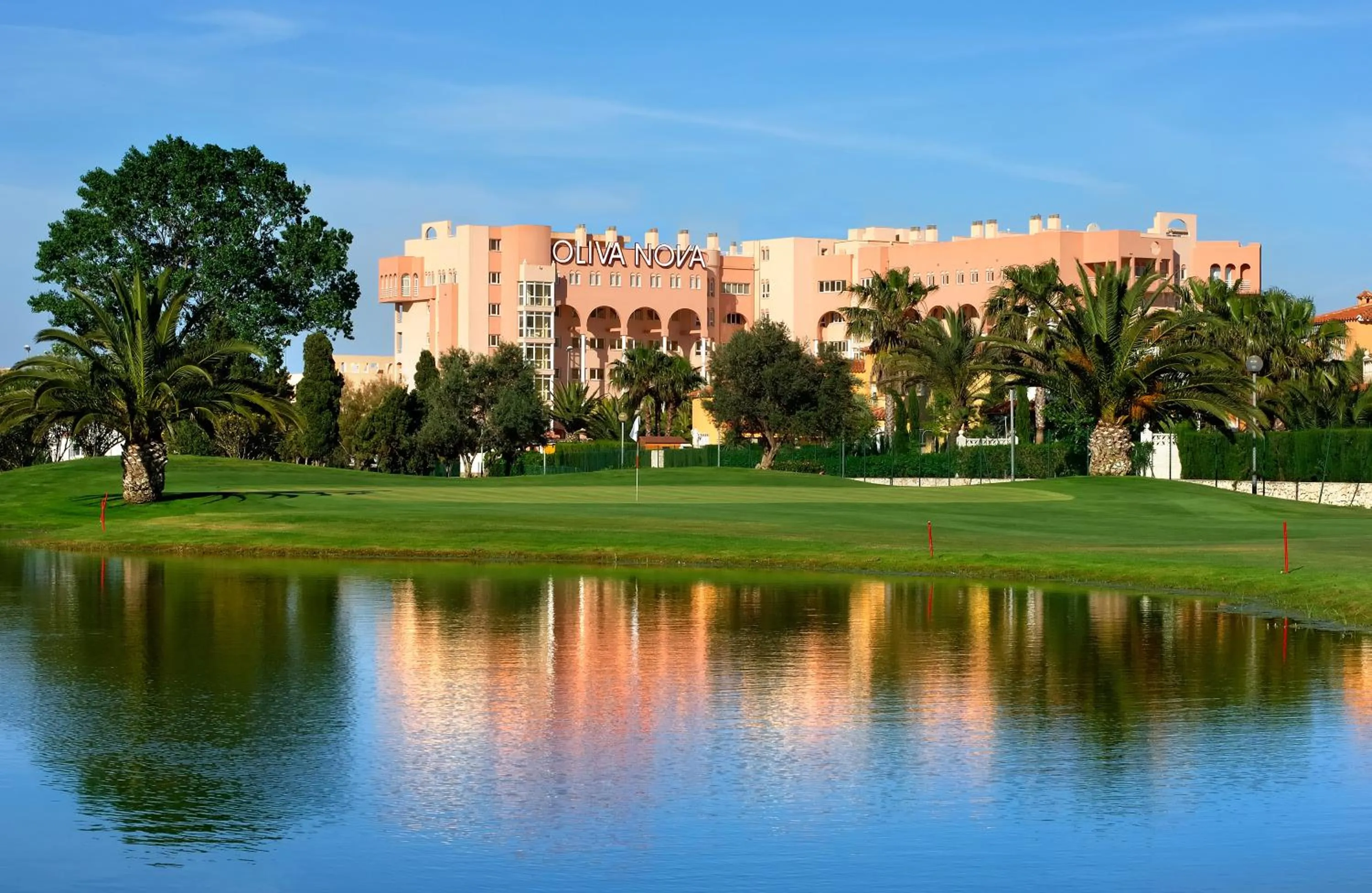 Lake view in Oliva Nova Beach & Golf Hotel