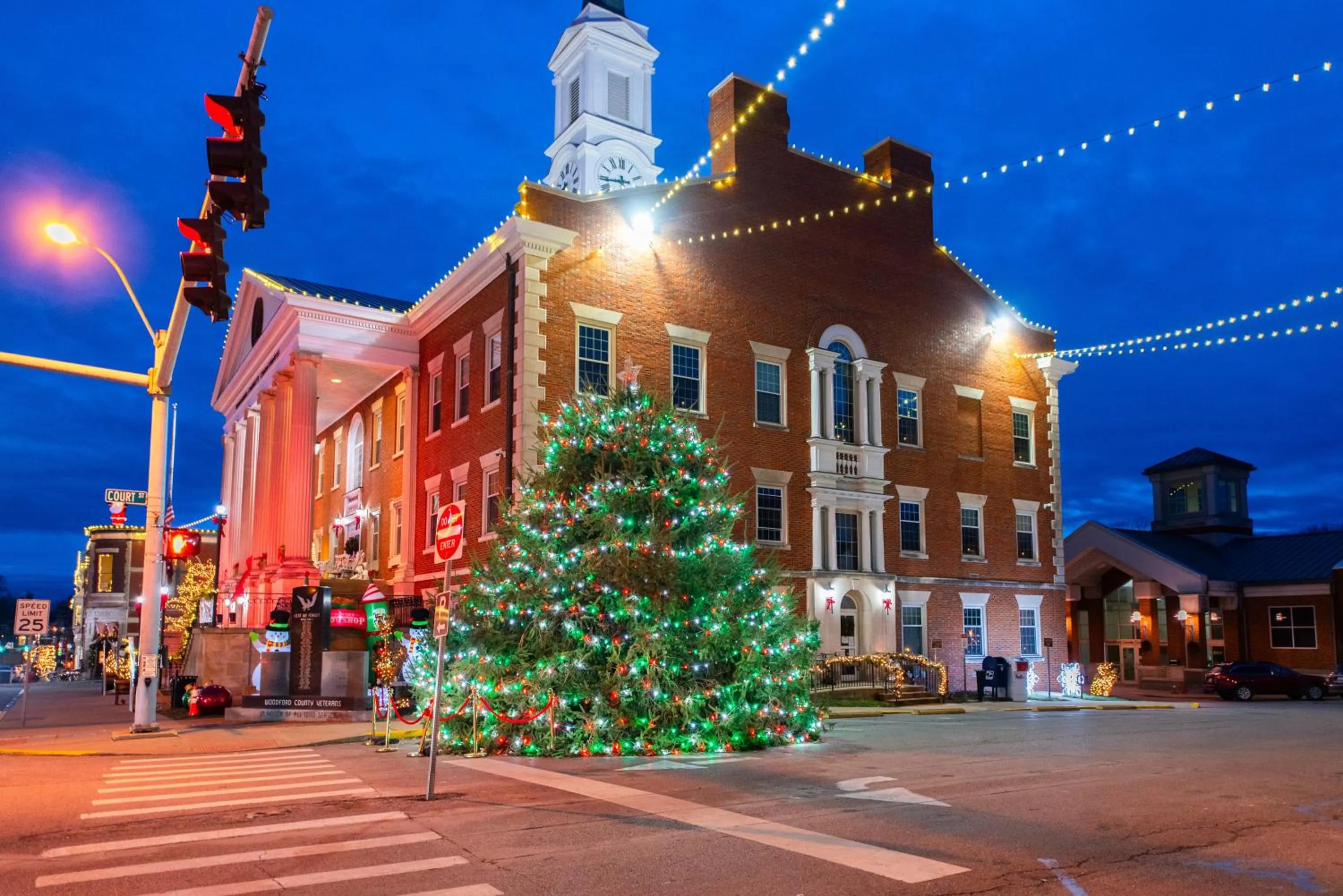 Night in The Woodford Hotel