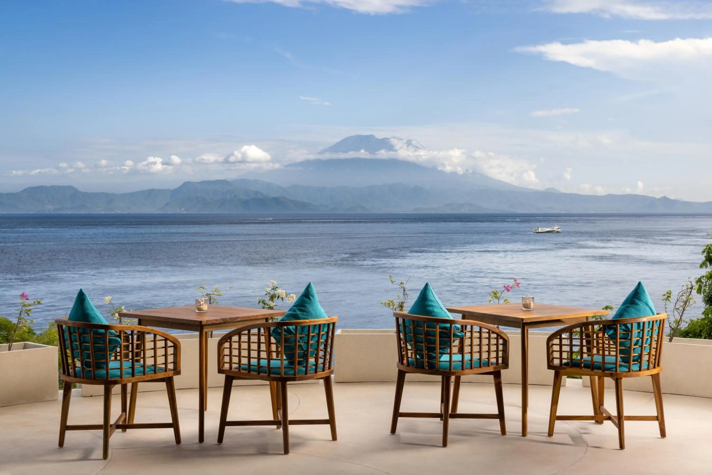 Restaurant/places to eat in Pramana Natura Nusa Penida