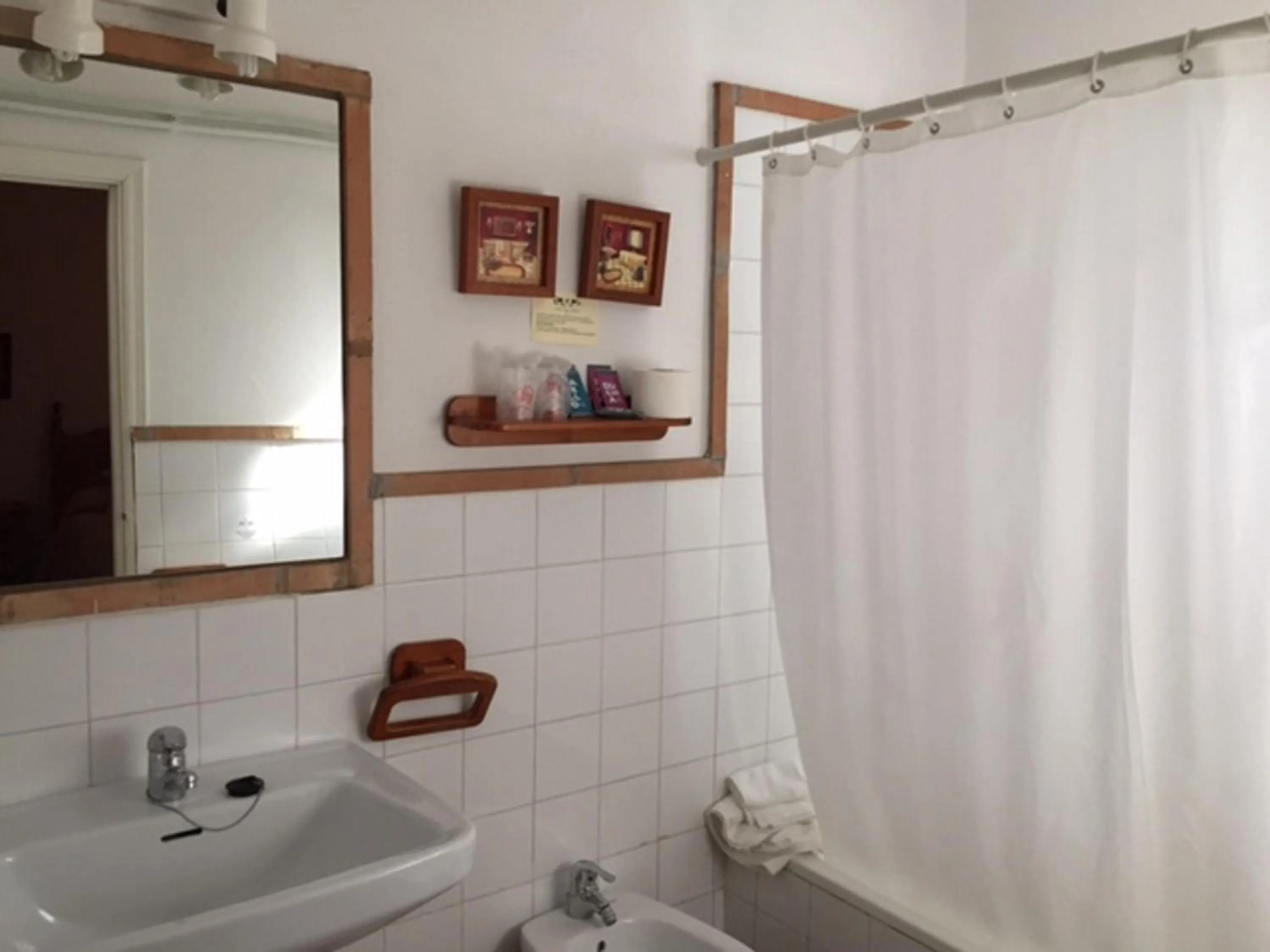 Bathroom in Finca Valbono Apartamentos Rurales y Hotel