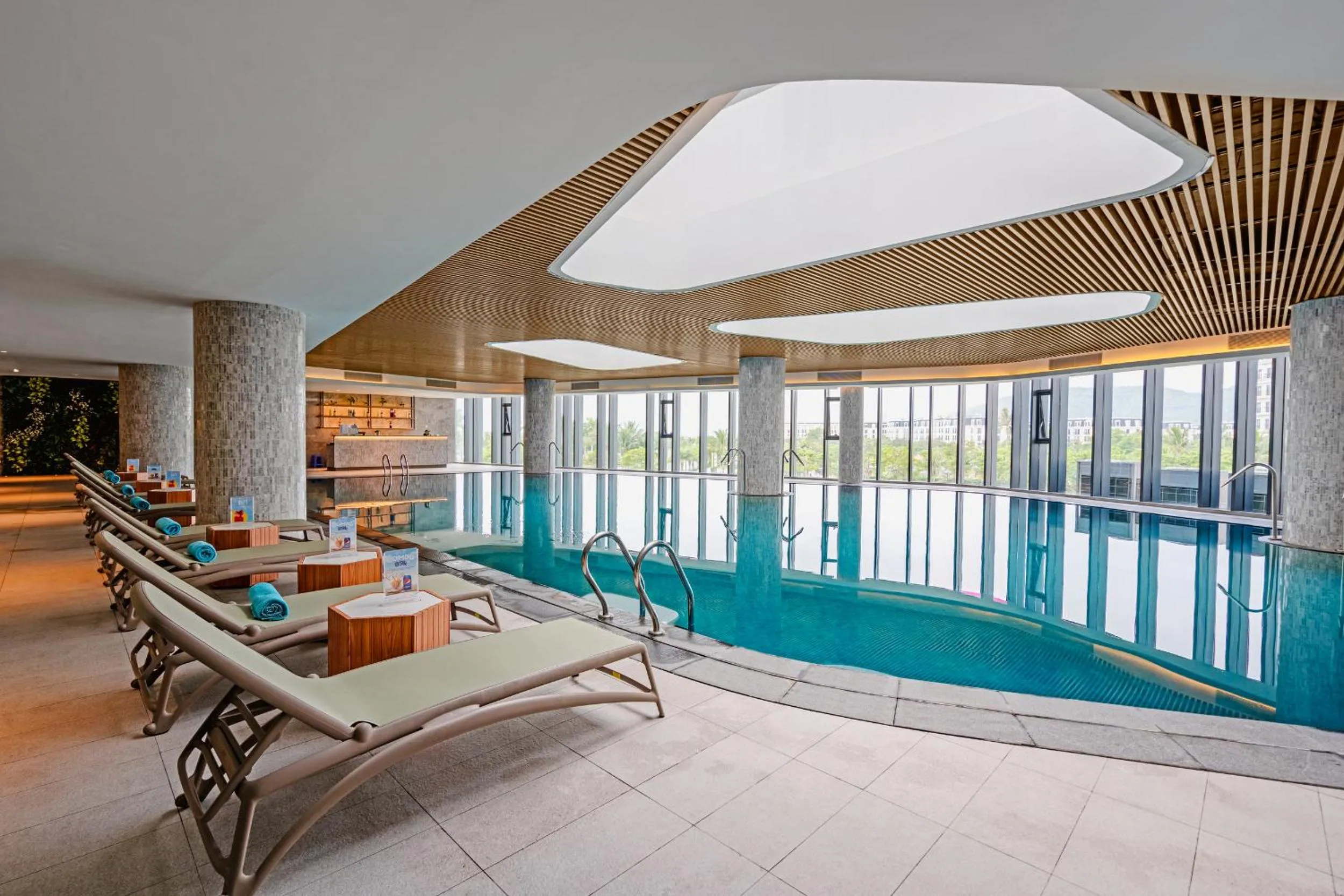 Pool view in A La Carte Ha Long Bay Residence