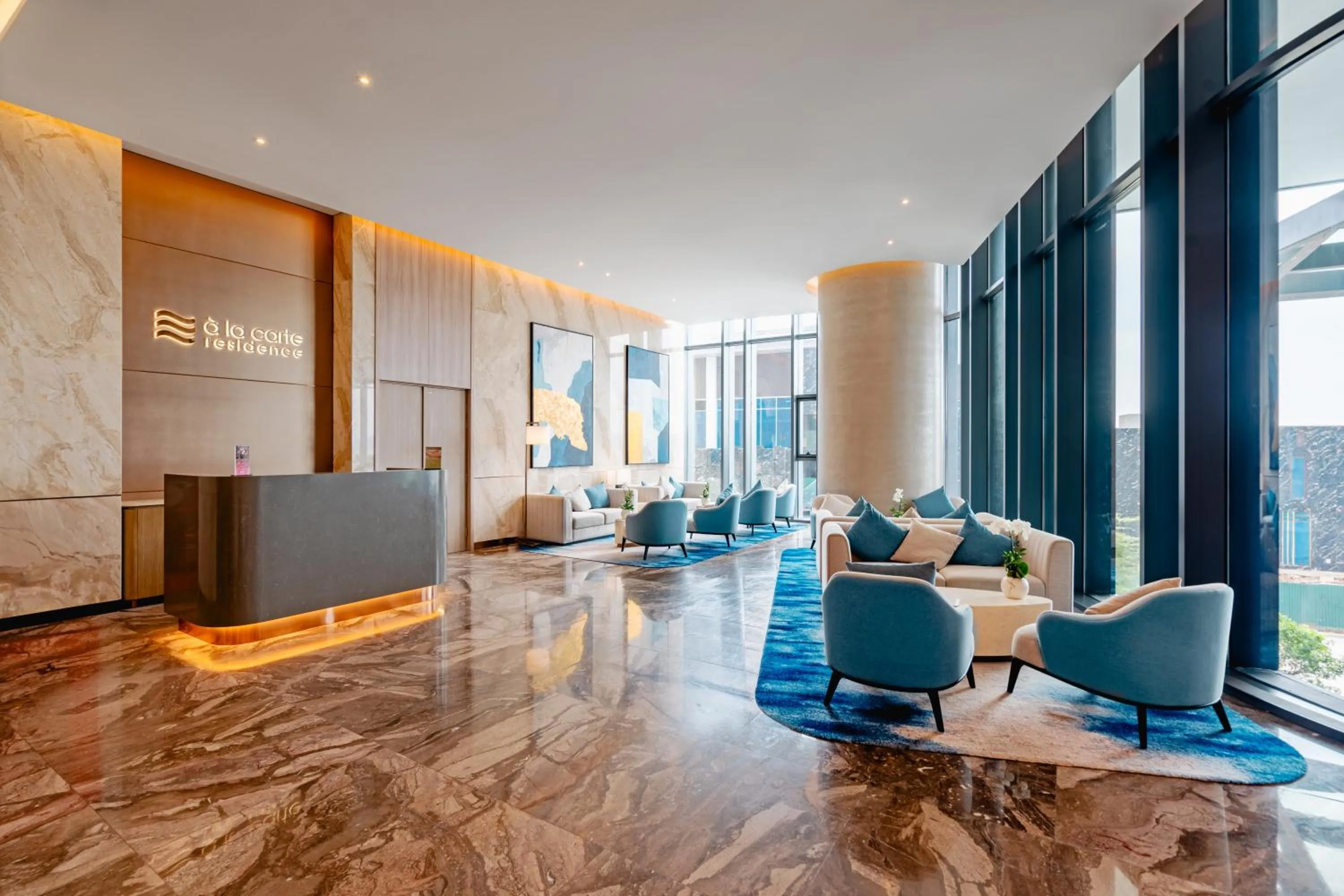 Lobby or reception in A La Carte Ha Long Bay Residence