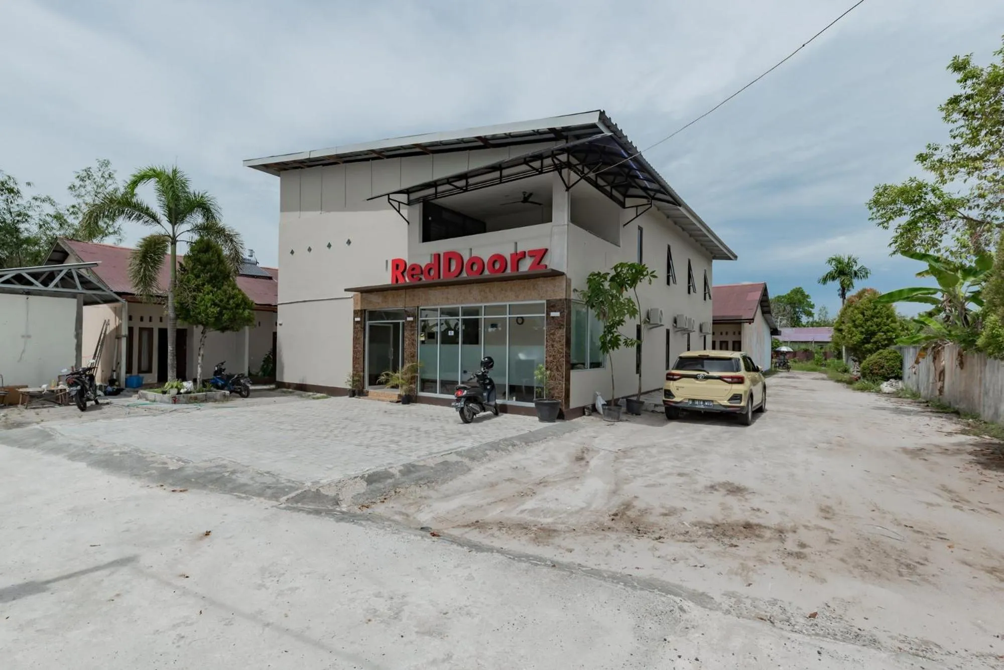 Property building in Urbanview Hotel Diamond Malai Permata near Universitas Palangkaraya