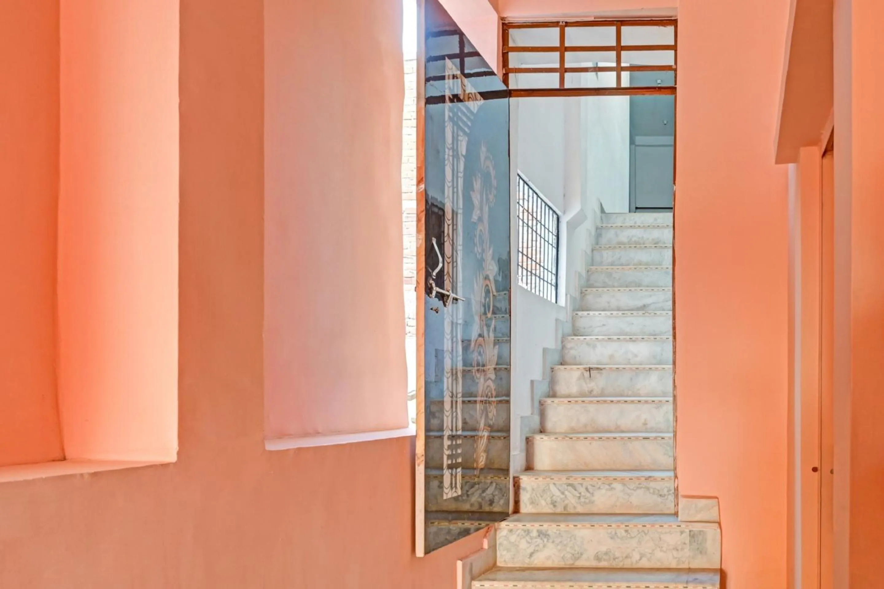 Lobby or reception in HOTEL O MAA NARMADA