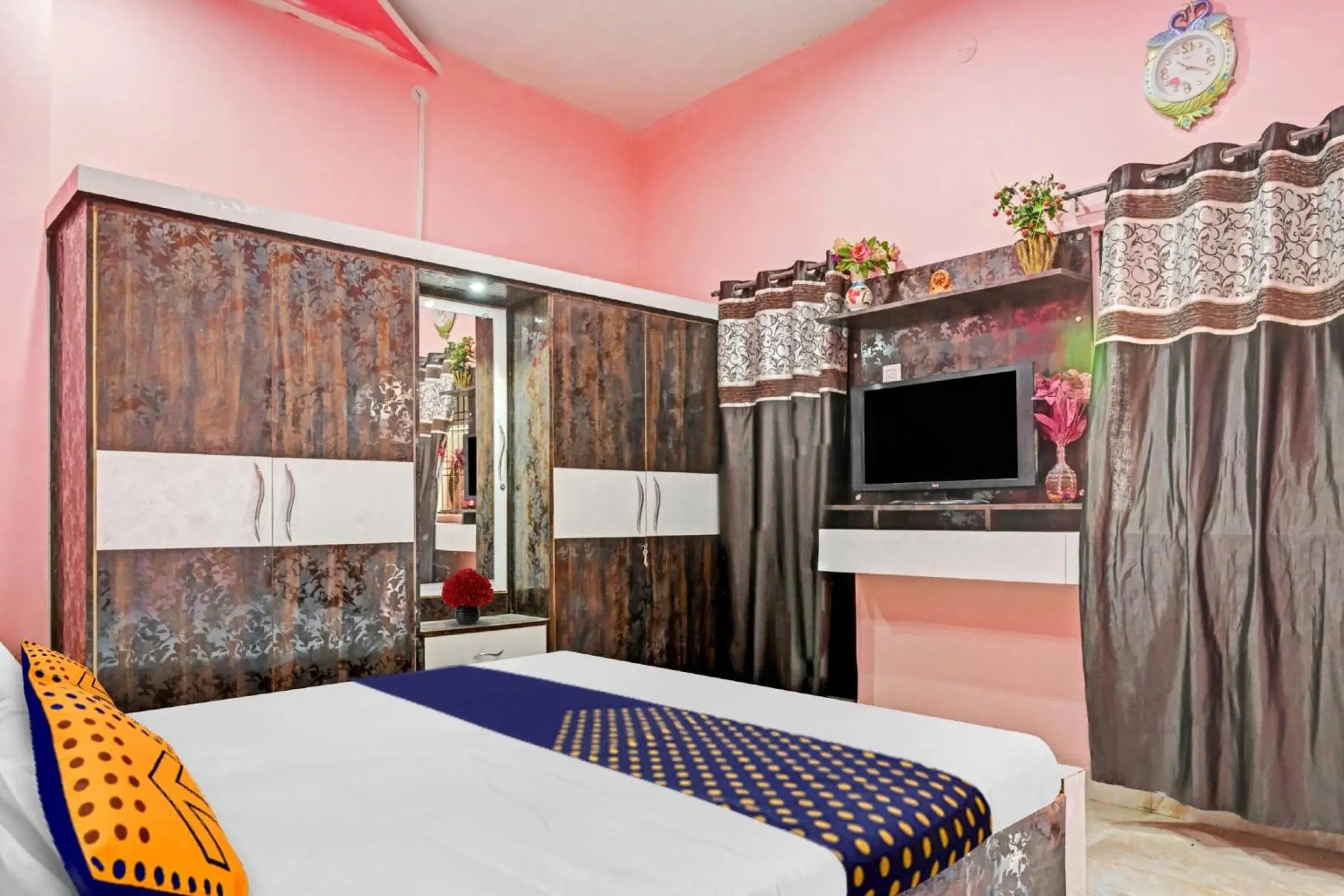 Classic Triple Room - single occupancy in HOTEL O MAA NARMADA Classic Triple Room - single occupancy in HOTEL O MAA NARMADA
