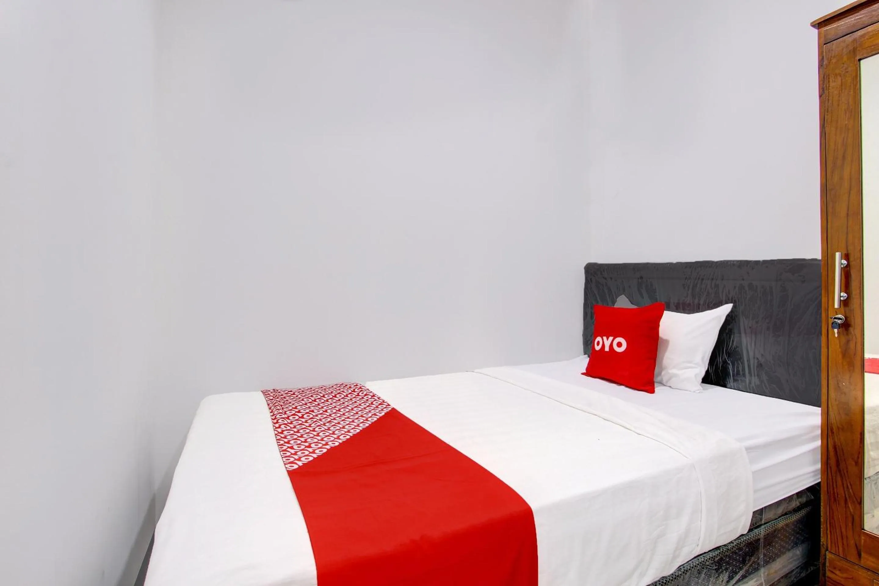 Bedroom in OYO 92479 Pasadena House