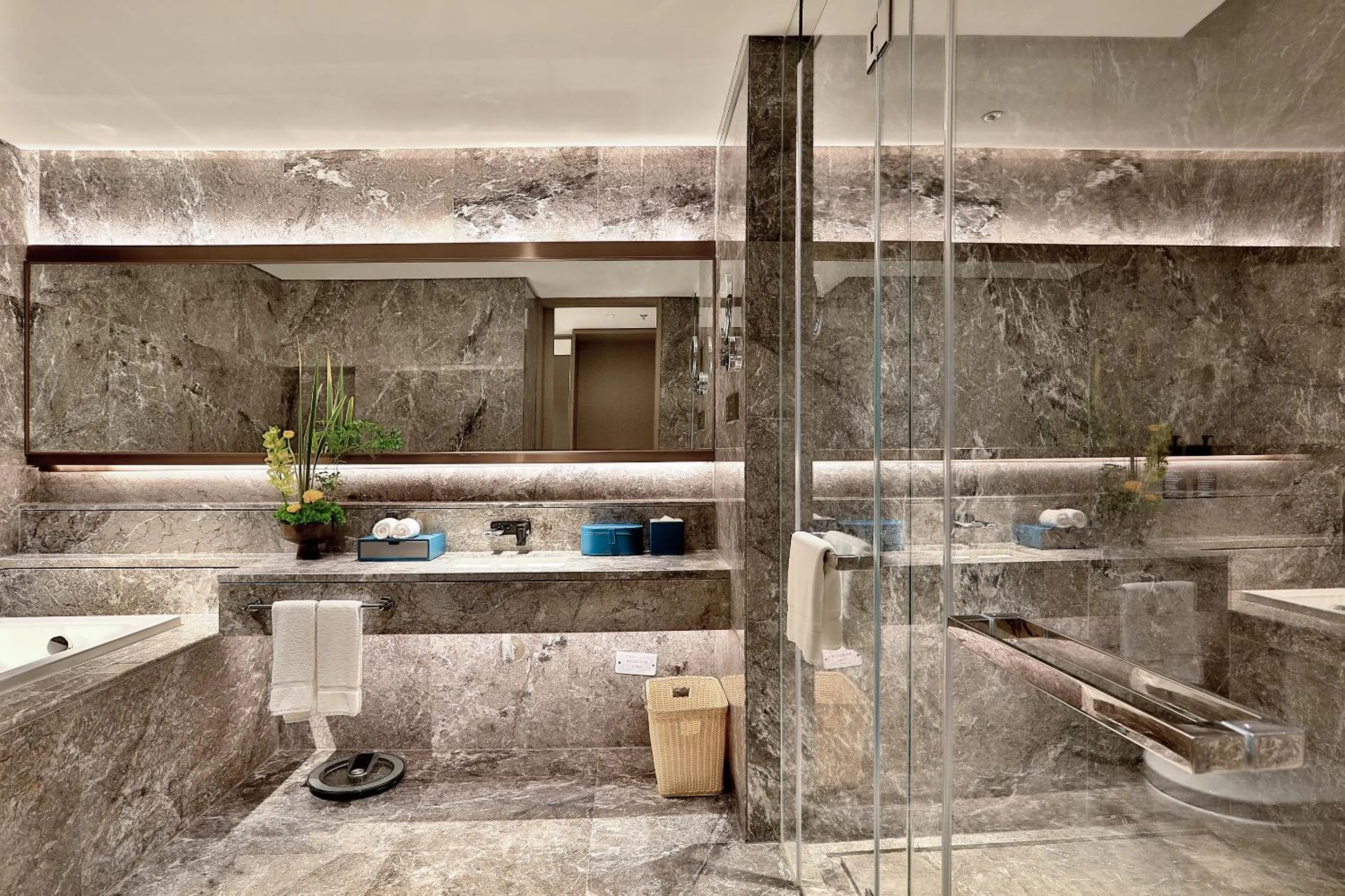 Shower in Yiwu Yandoo Yayue Hotel