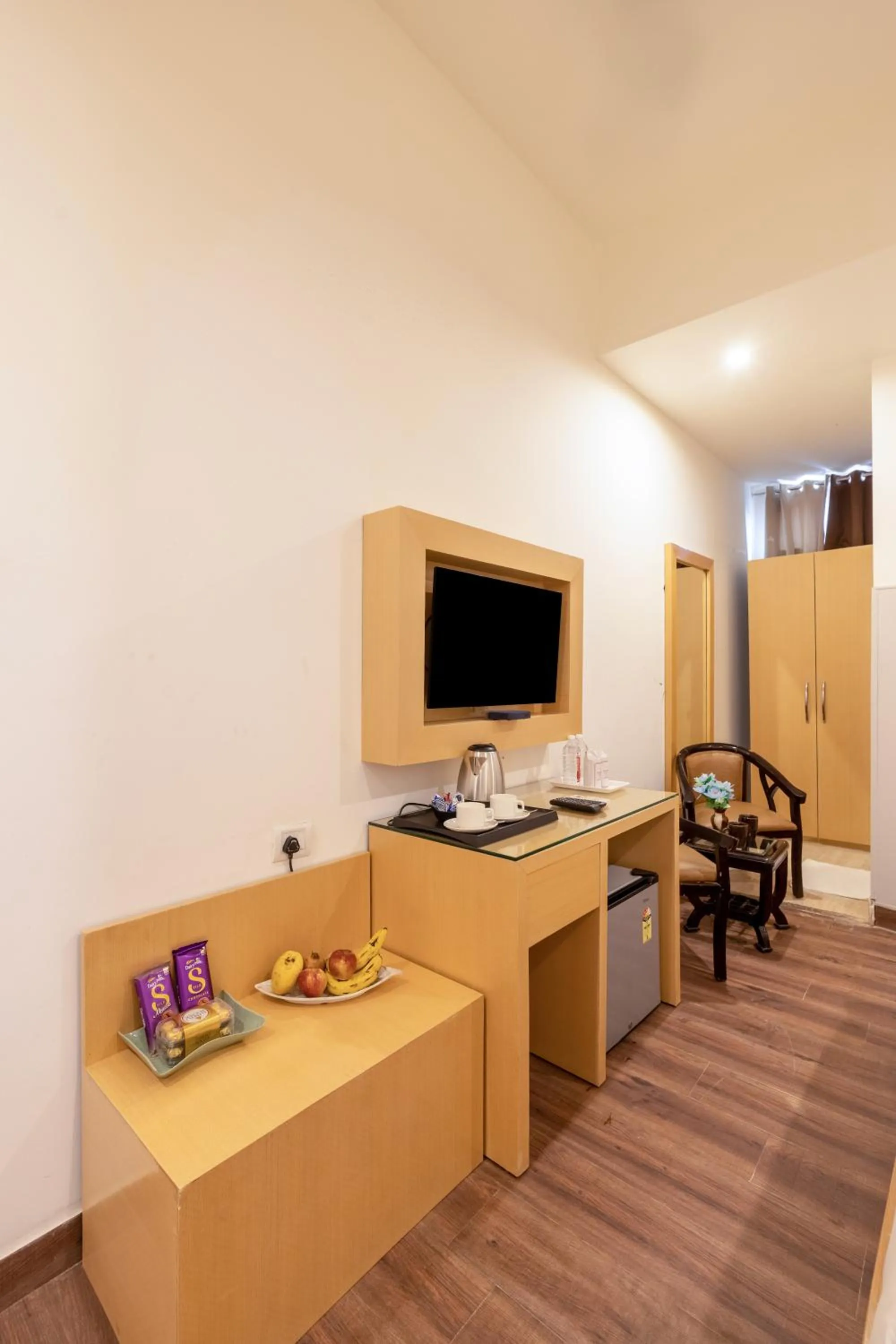 Hotel Tashree Near T3 - Free Airport Drop