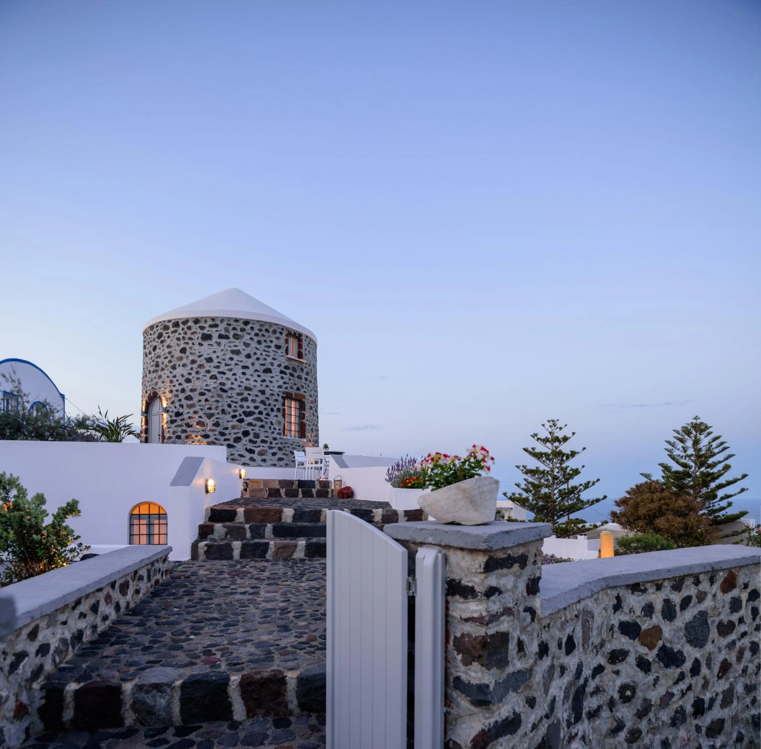 Property building in CASA ARISTA