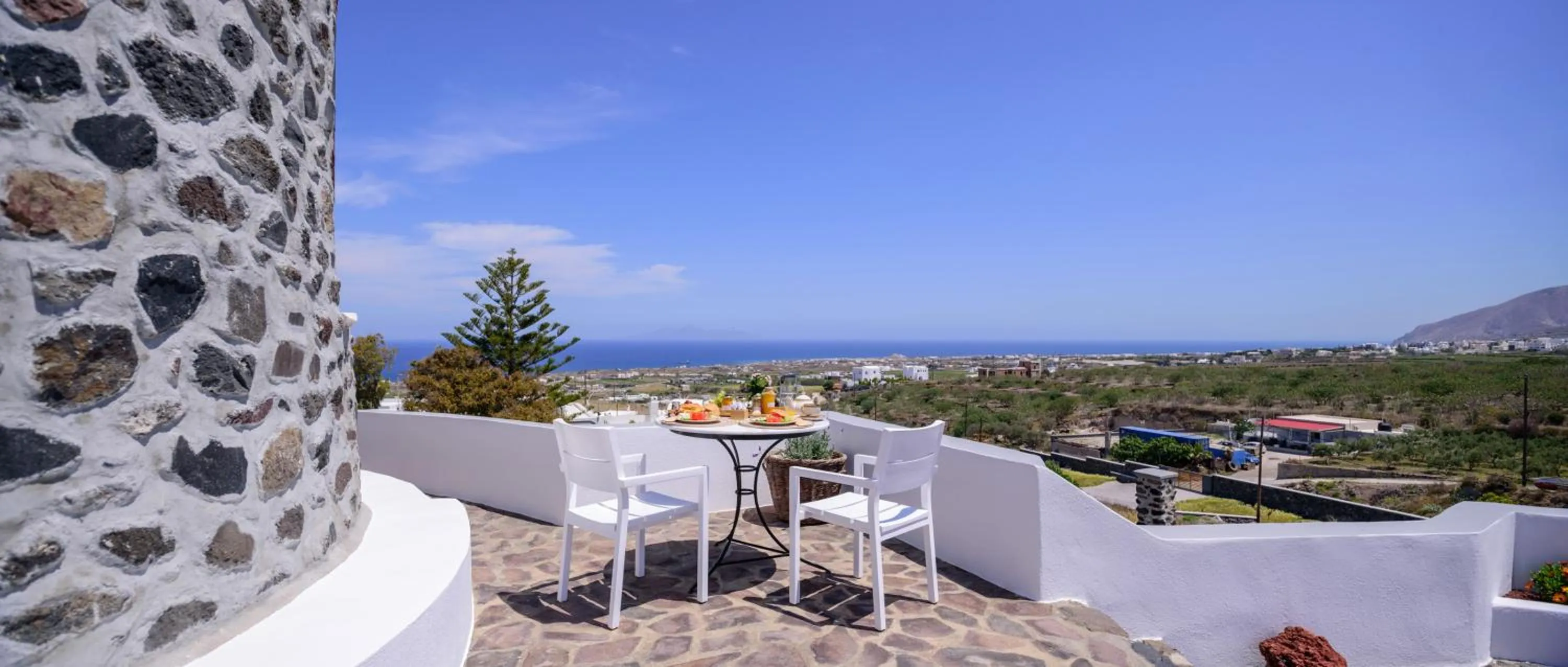 Property building in CASA ARISTA