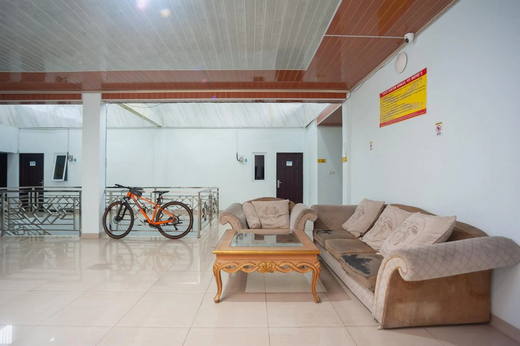 Property building in Urbanview My Home Ciracas by RedDoorz