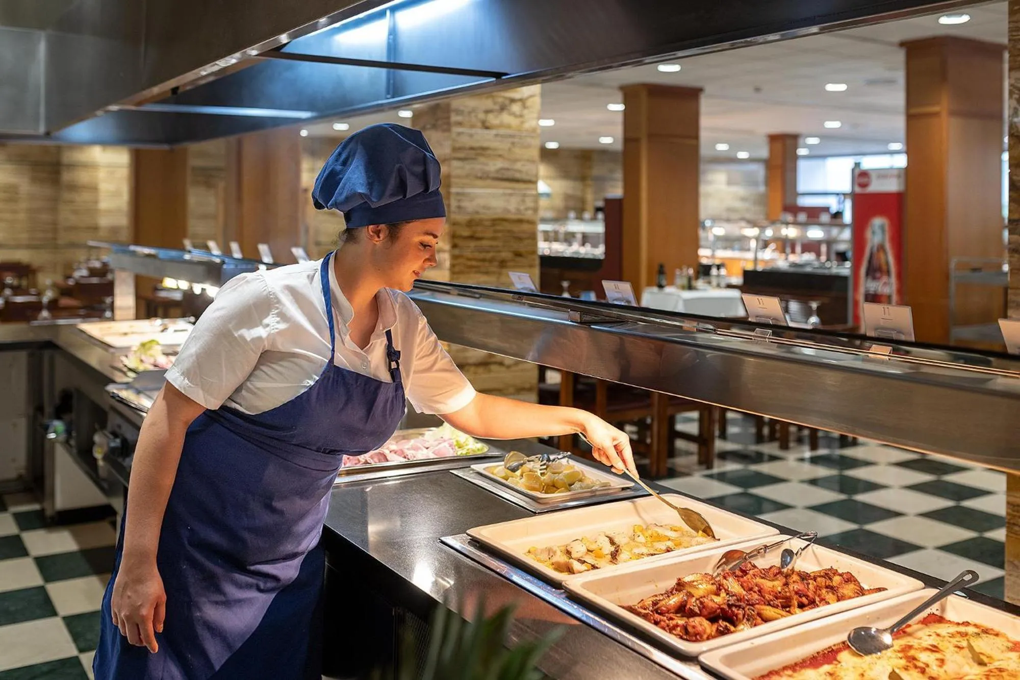 Restaurant/places to eat in Poseidon Resort