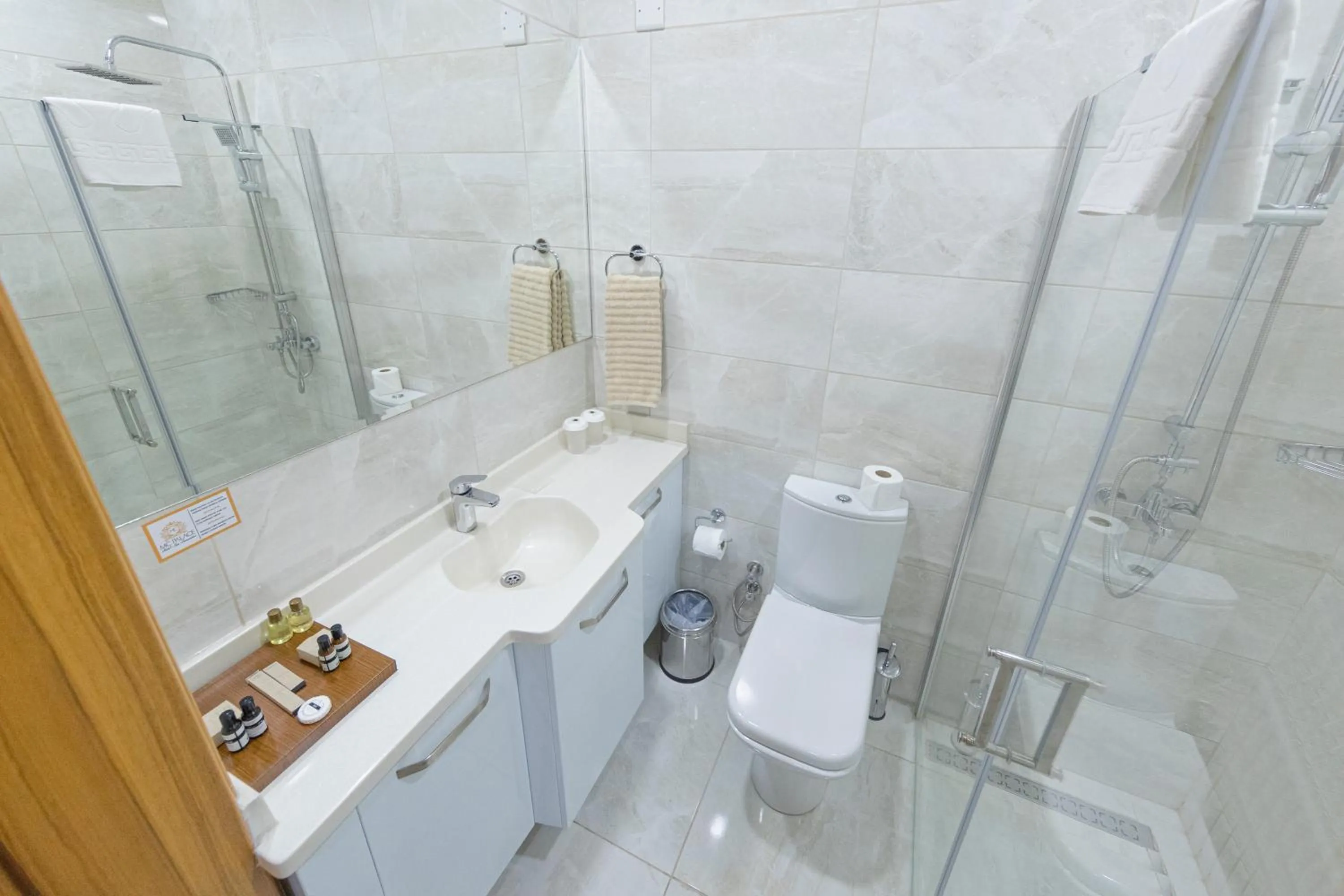 Bathroom in Mc Palace Hotel Spa & Convention