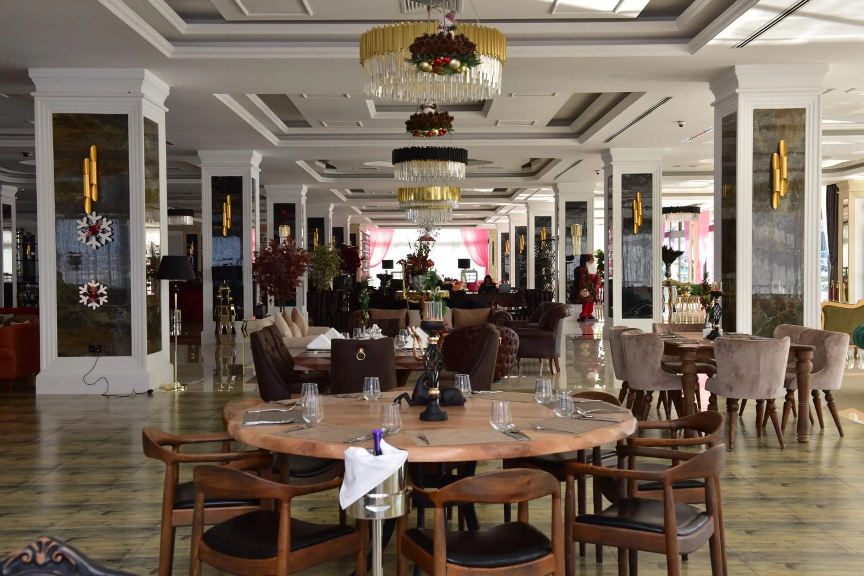 Banquet/Function facilities in Mc Palace Hotel Spa & Convention