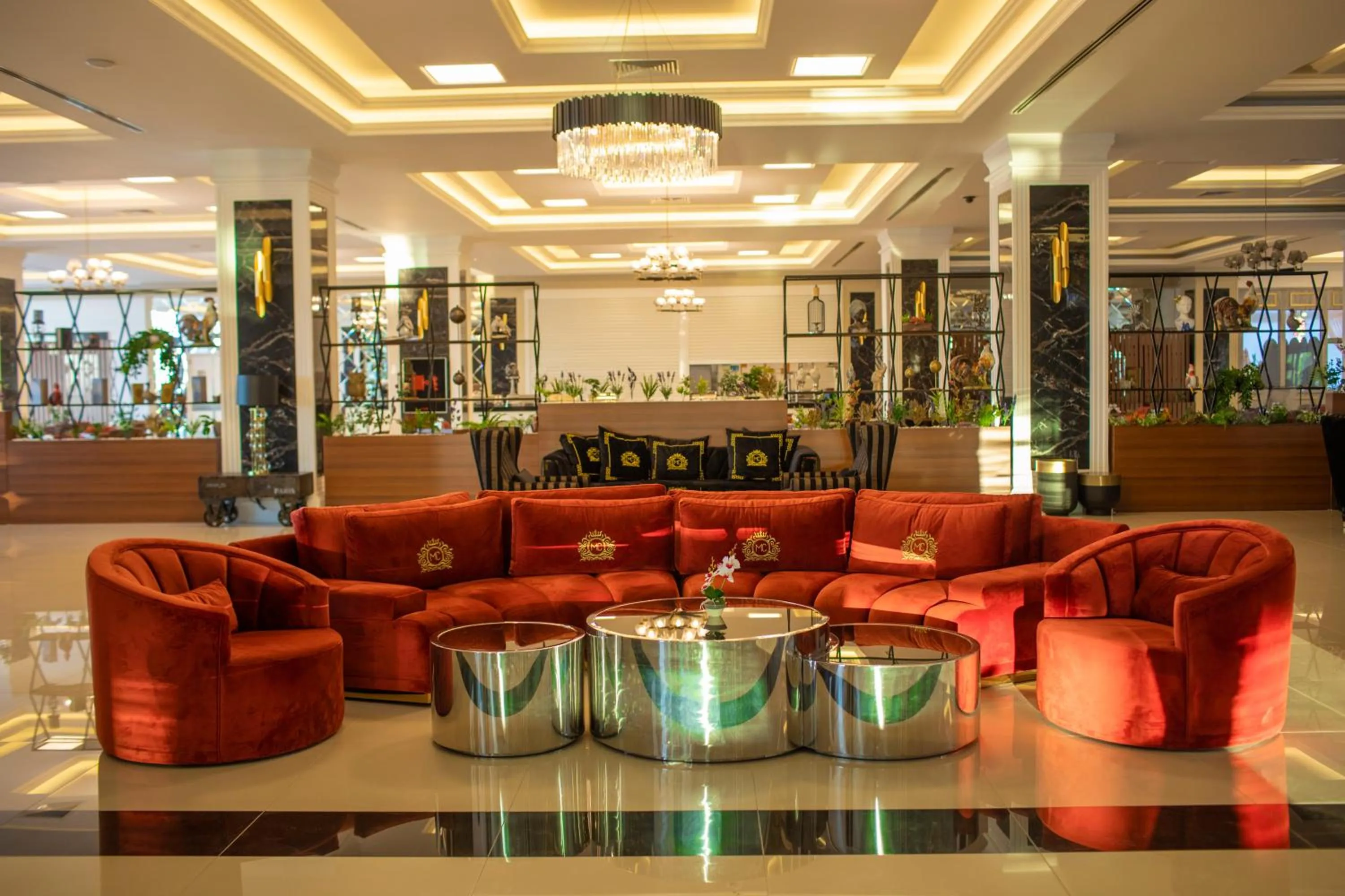 Lobby or reception in Mc Palace Hotel Spa & Convention