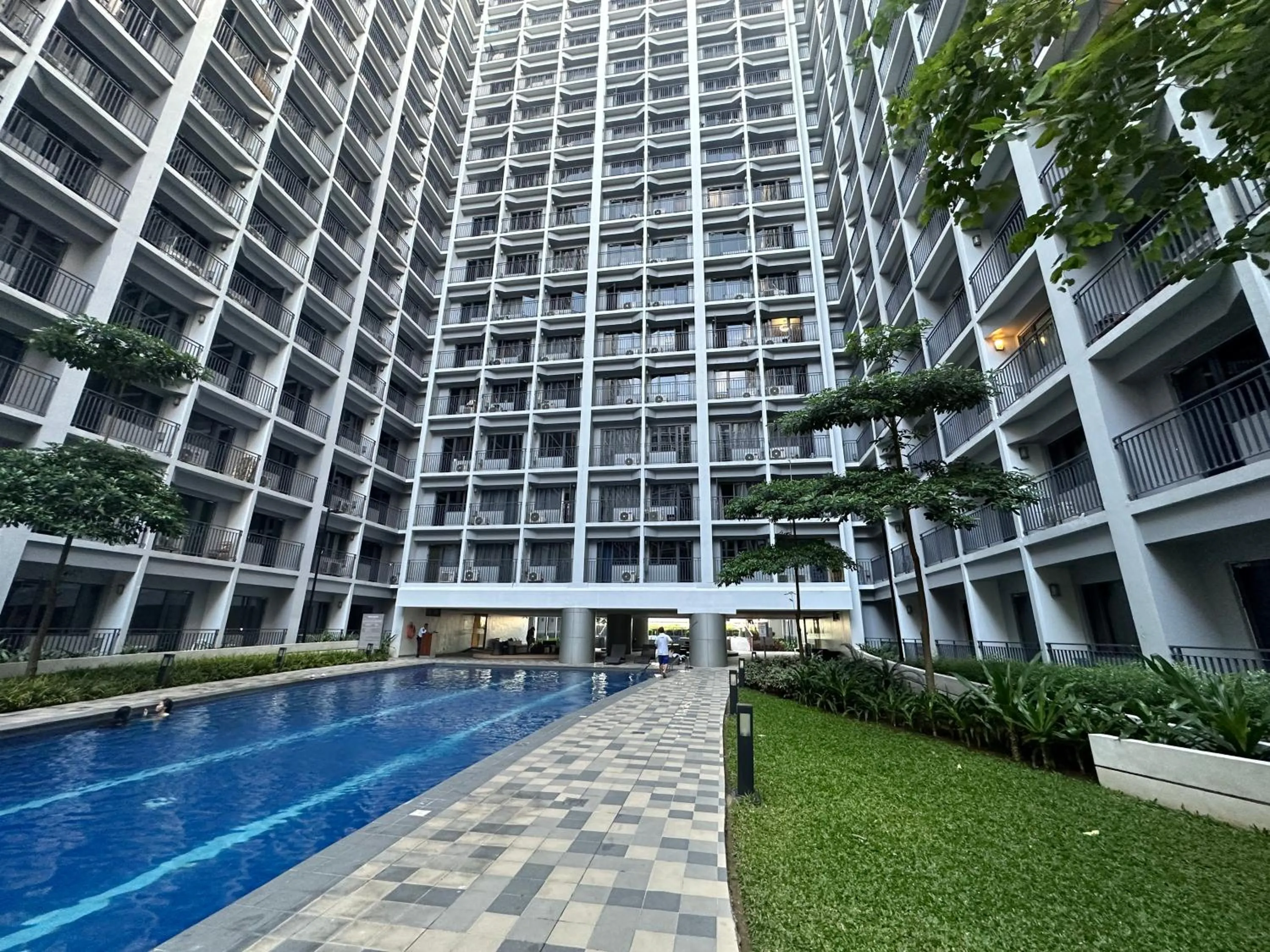 Homey Condo by the Bay