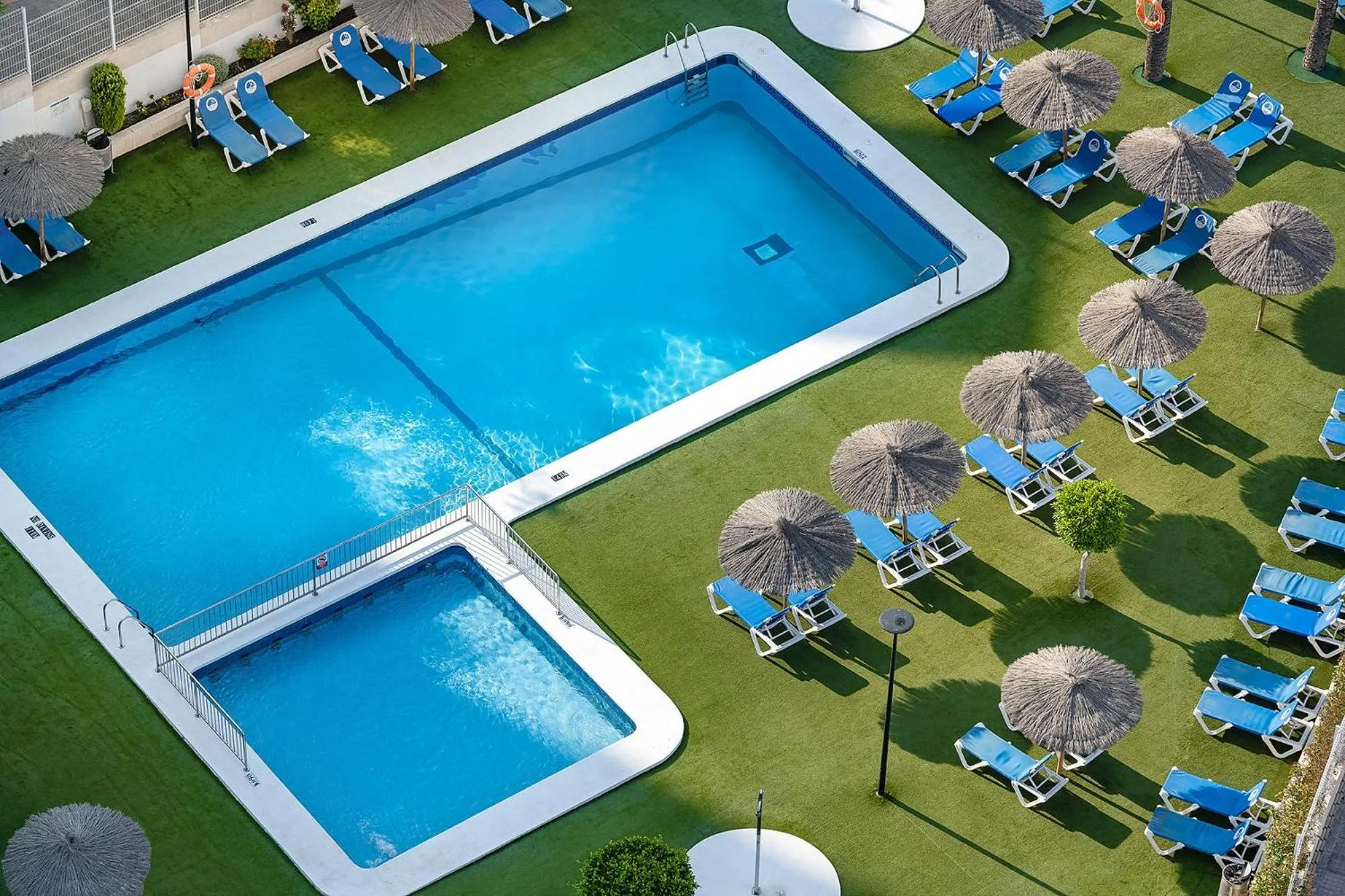 Swimming pool in Hotel Poseidon Playa