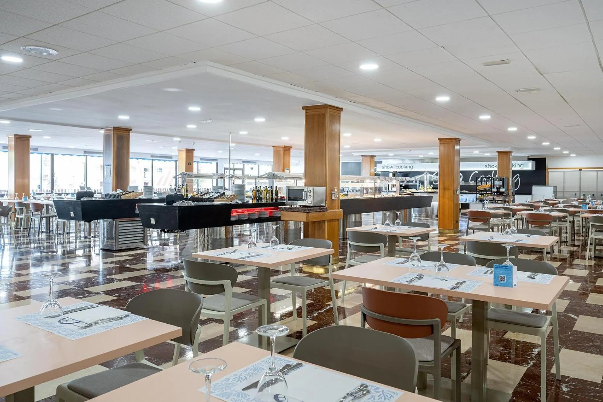 Restaurant/places to eat in Hotel Poseidon Playa