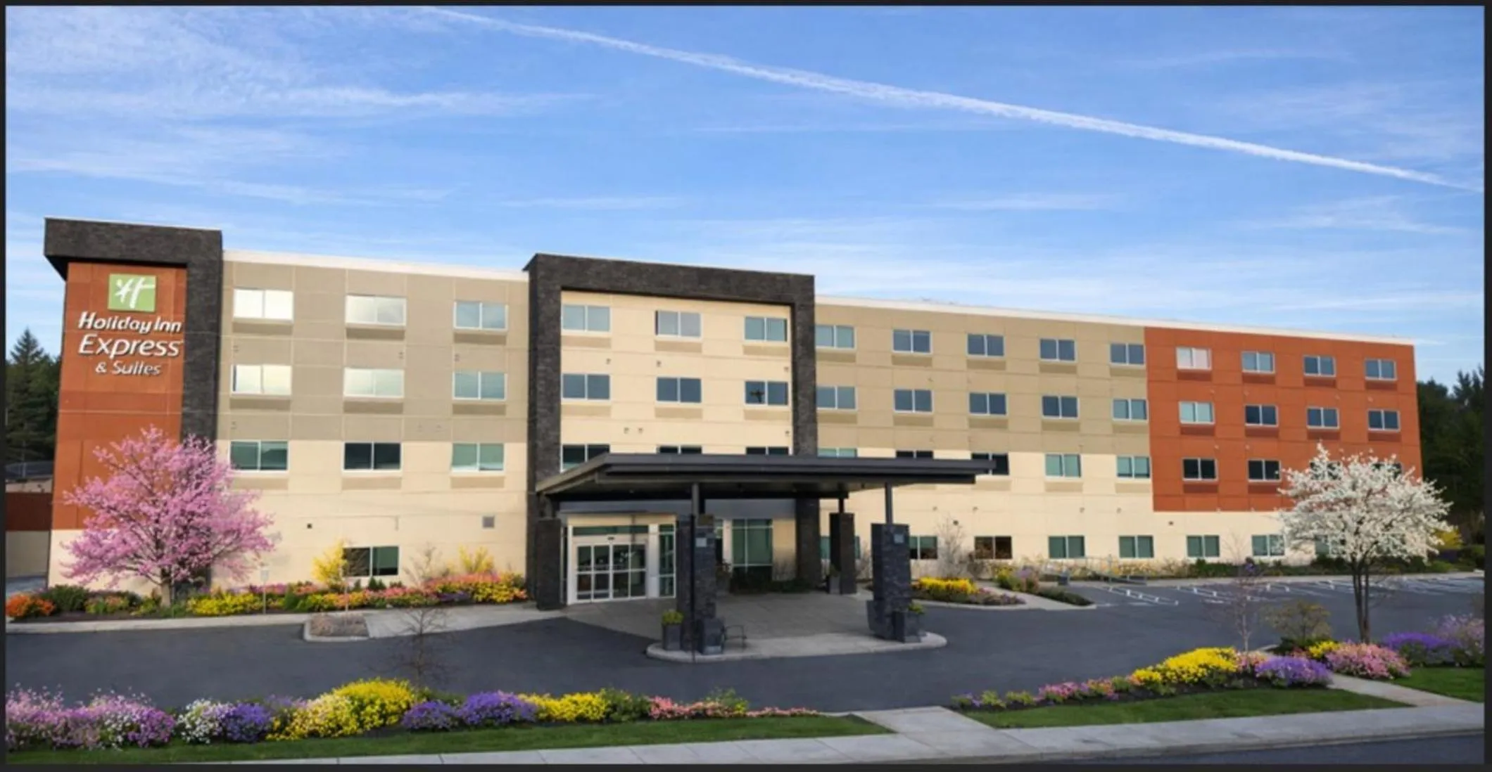 Property building in Holiday Inn Express & Suites Courtenay - Comox by IHG