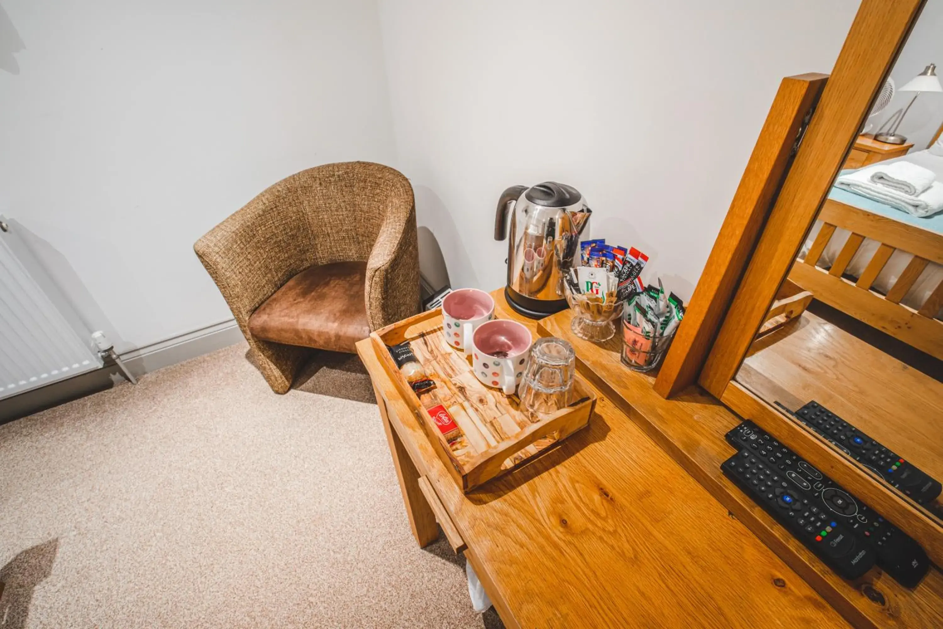 Double Room with Private Bathroom - single occupancy in The Selsey Arms Double Room with Private Bathroom - single occupancy in The Selsey Arms