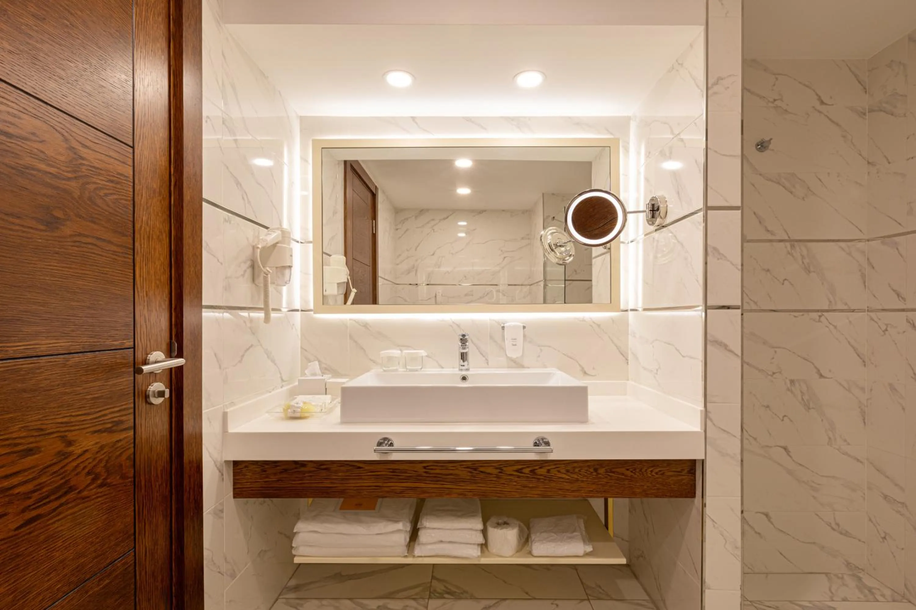 Bathroom in Smart by Dedeman Eskişehir