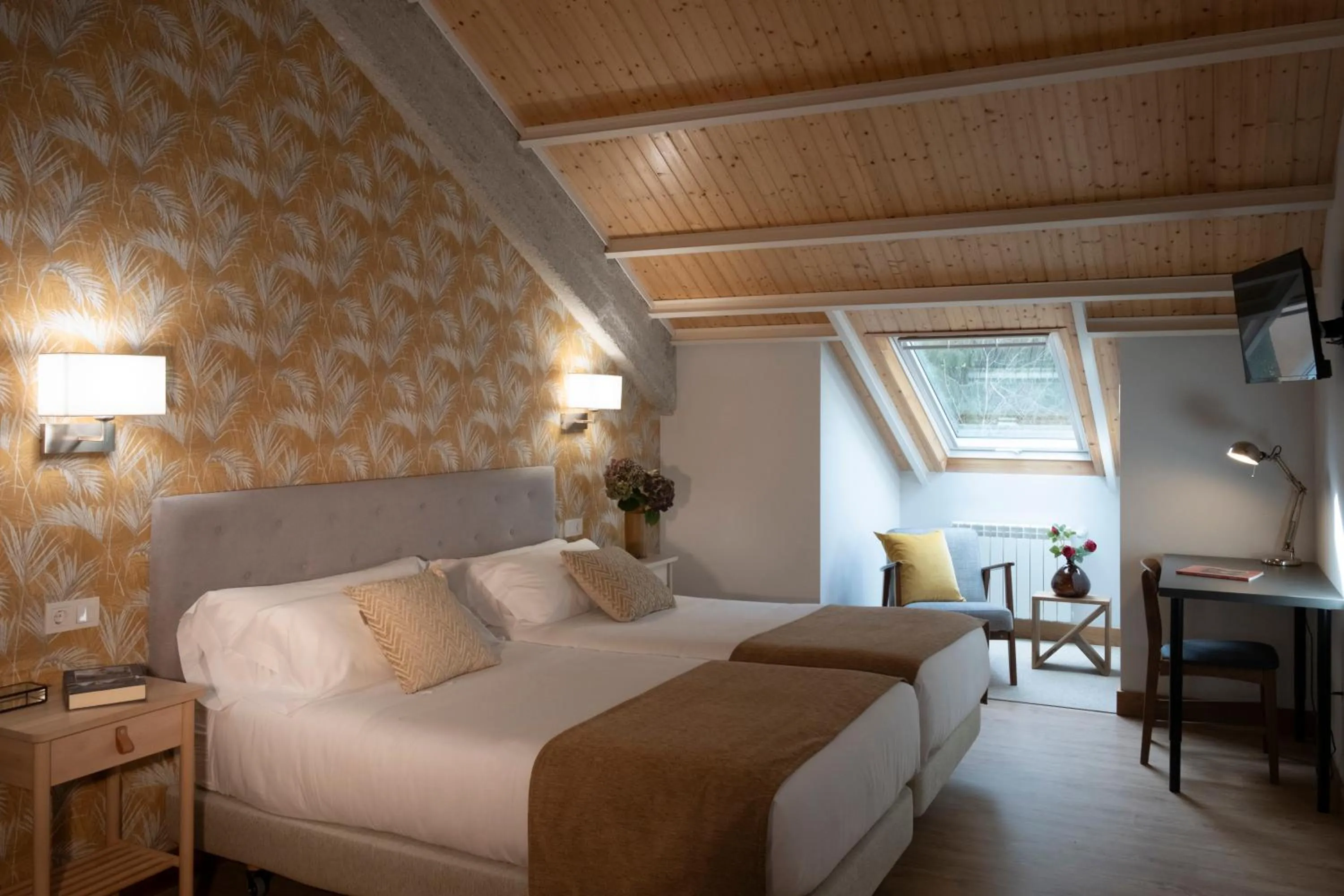 Bedroom, Bed in Hotel Pazo de Bieite