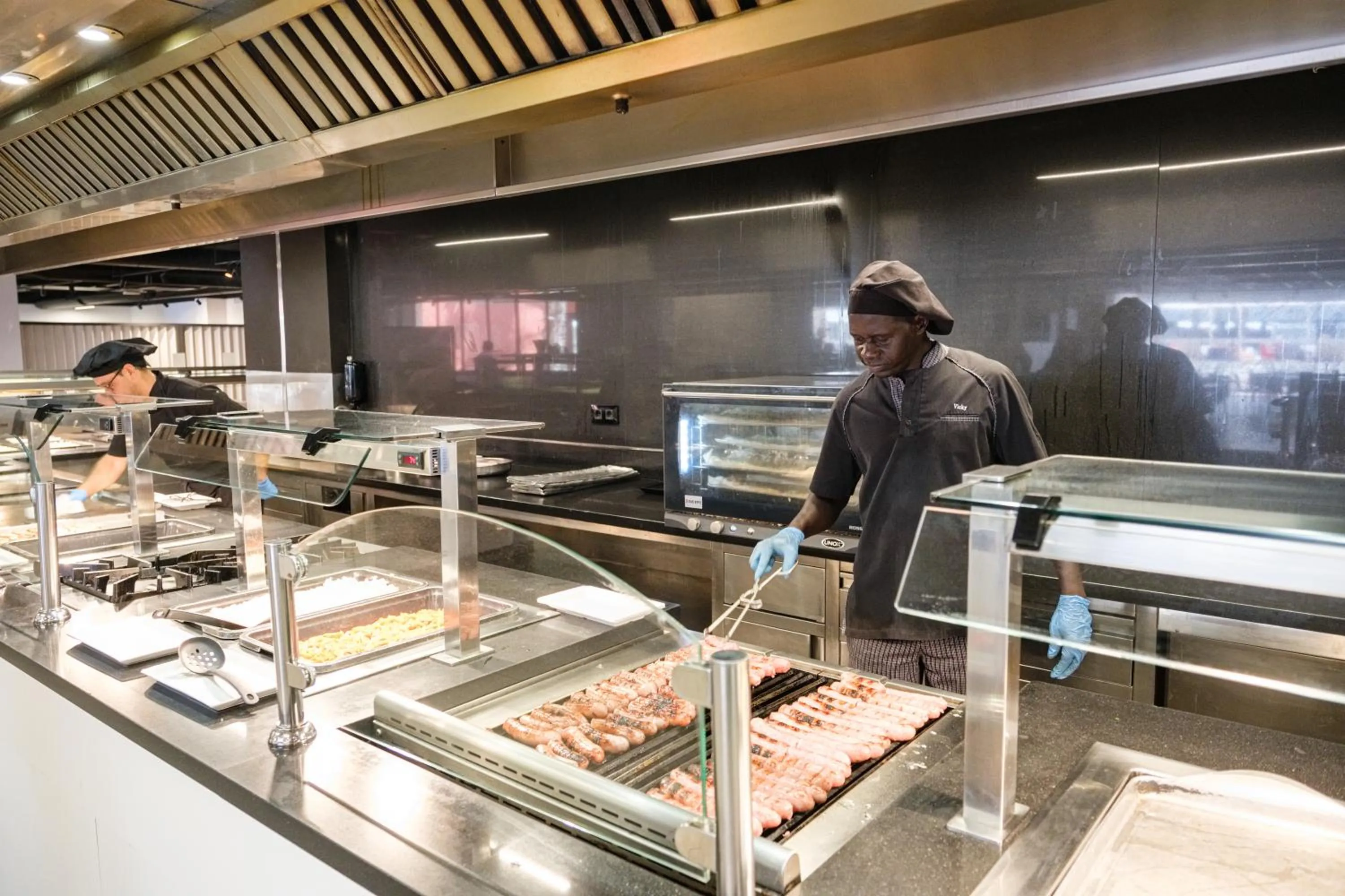 Restaurant/places to eat in Estival Park Almaris