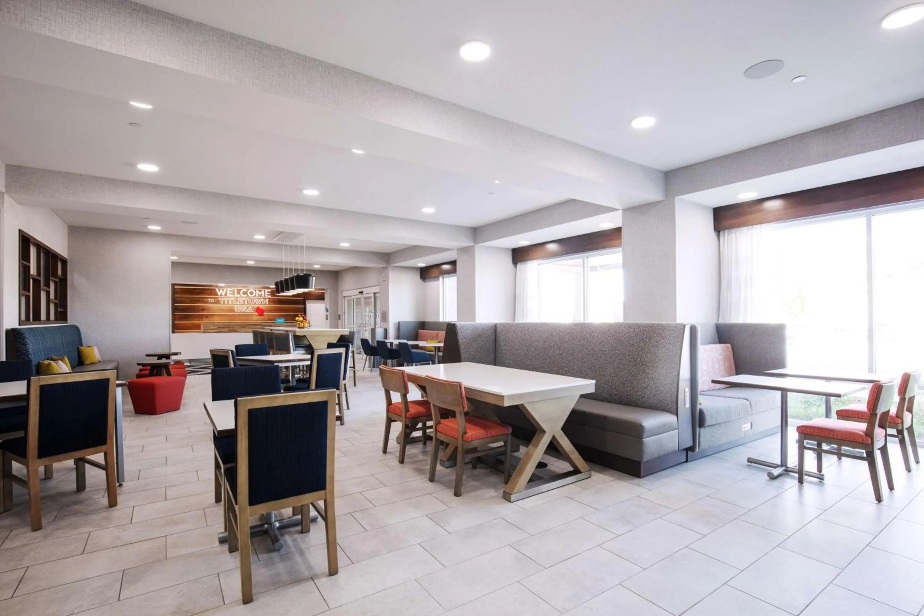 Lobby or reception in Hampton Inn Green Bay Stadium, Wi